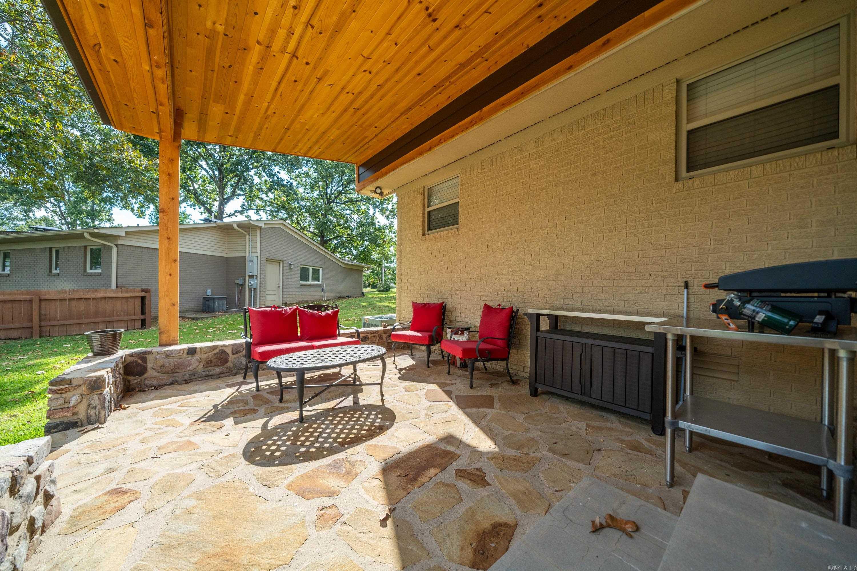 HI-LO ACRES - Residential