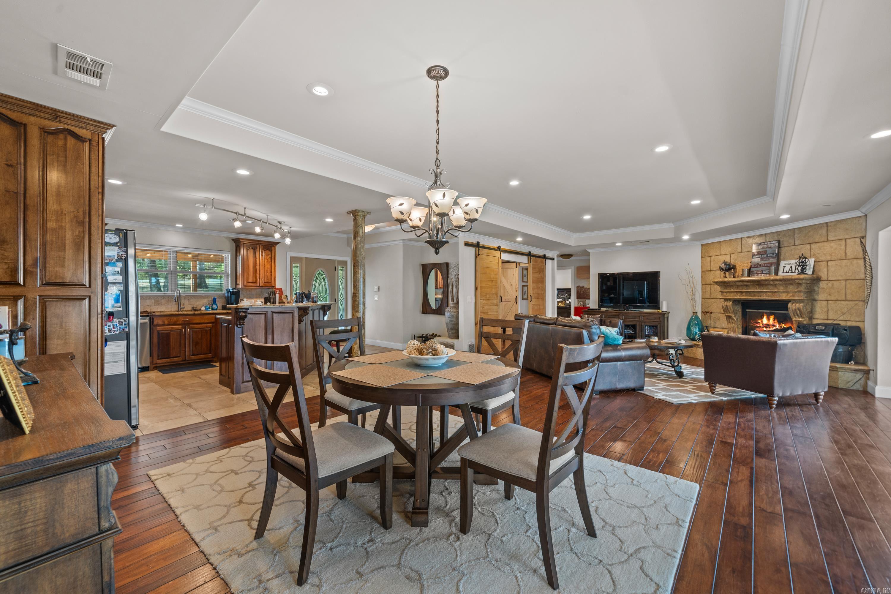 HI-LO ACRES - Residential