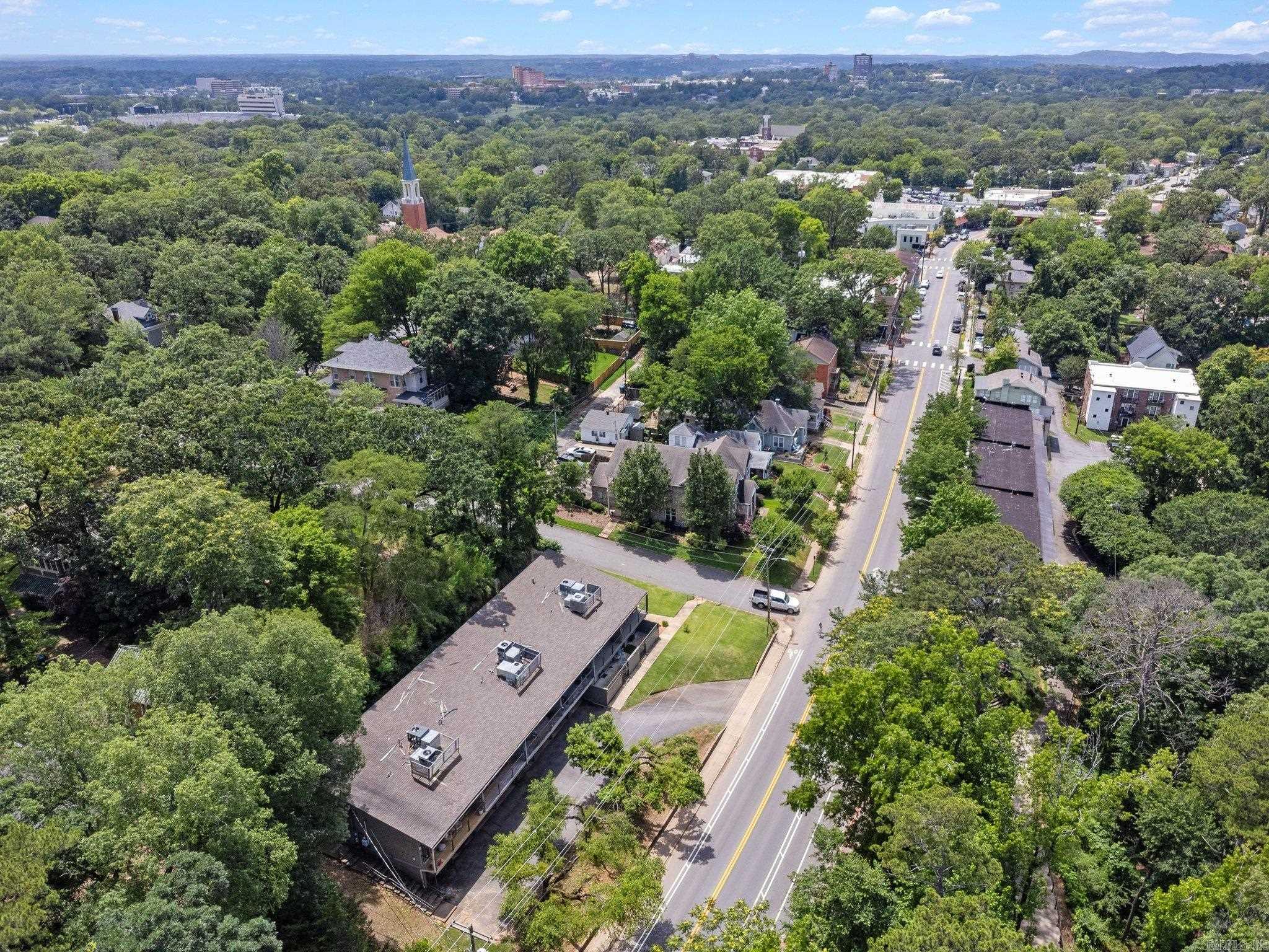 2423 KAVANAUGH HPR - Residential