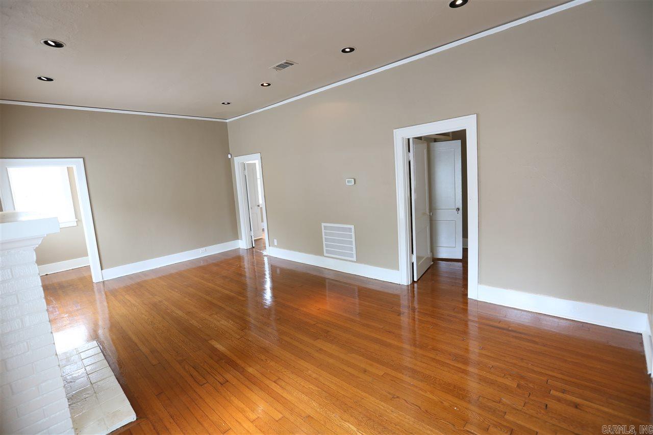 Pulaski Heights - Residential Lease