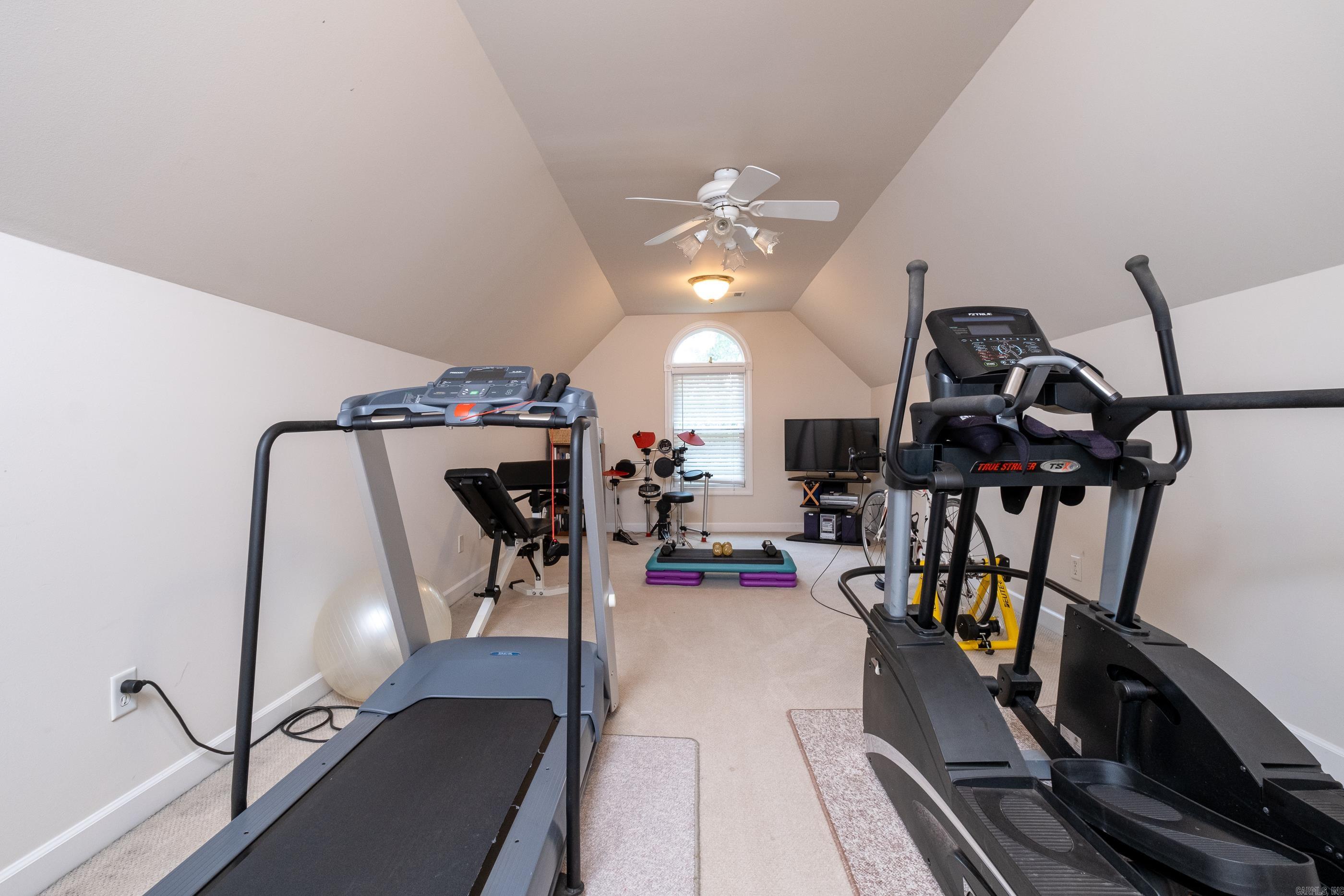 BELLE POINTE ADDN - Residential