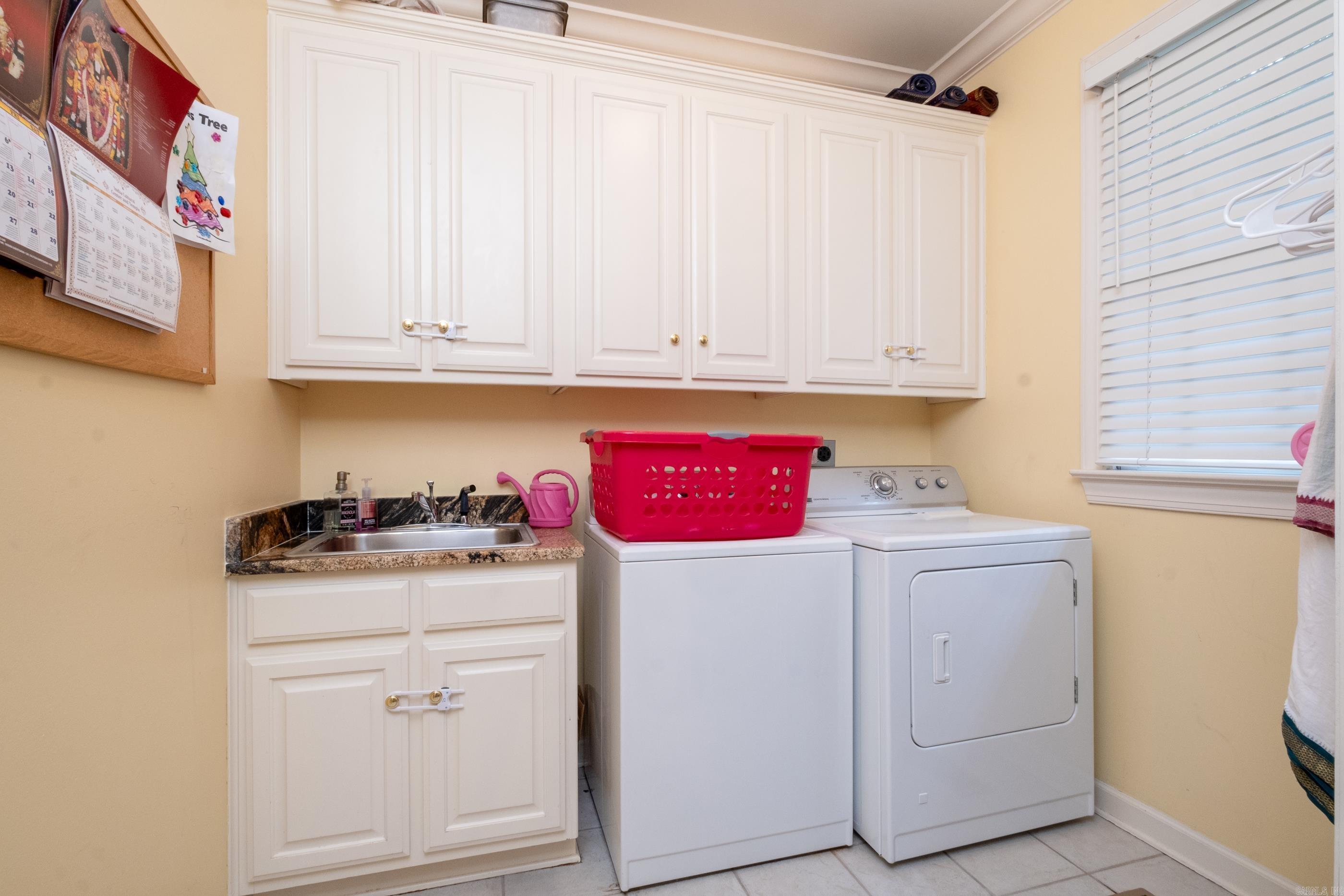 BELLE POINTE ADDN - Residential
