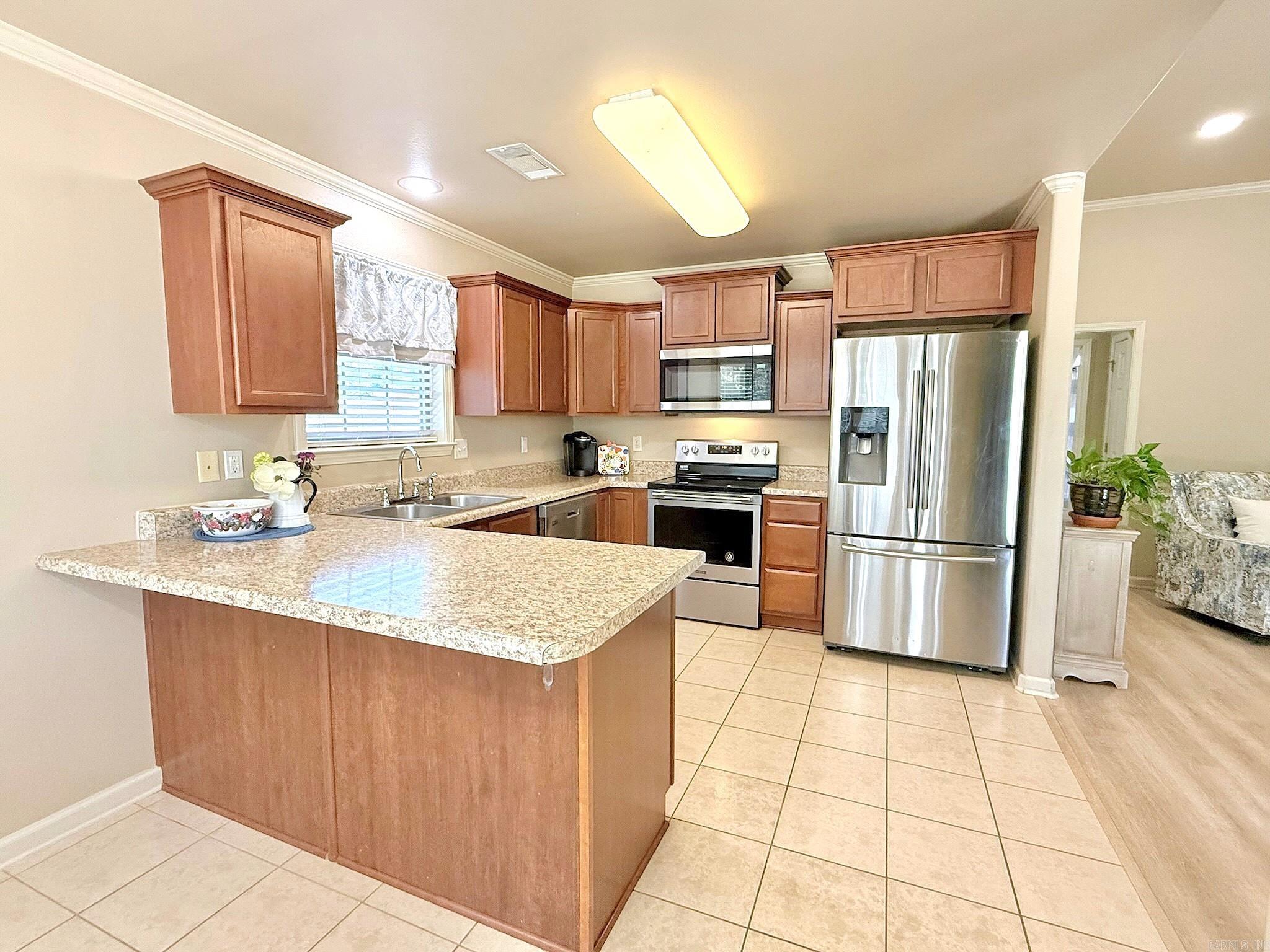 HERITAGE HEIGHTS - Residential
