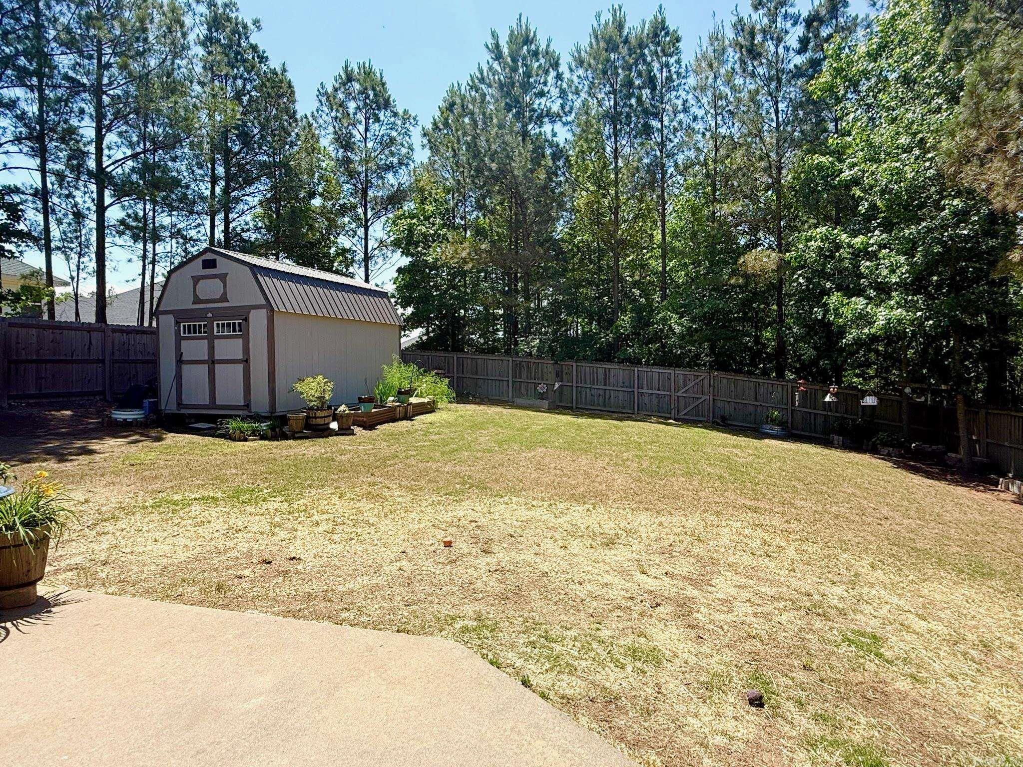 HERITAGE HEIGHTS - Residential