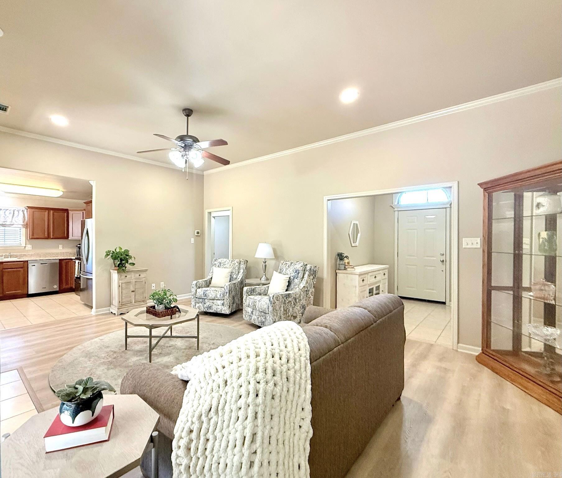 HERITAGE HEIGHTS - Residential