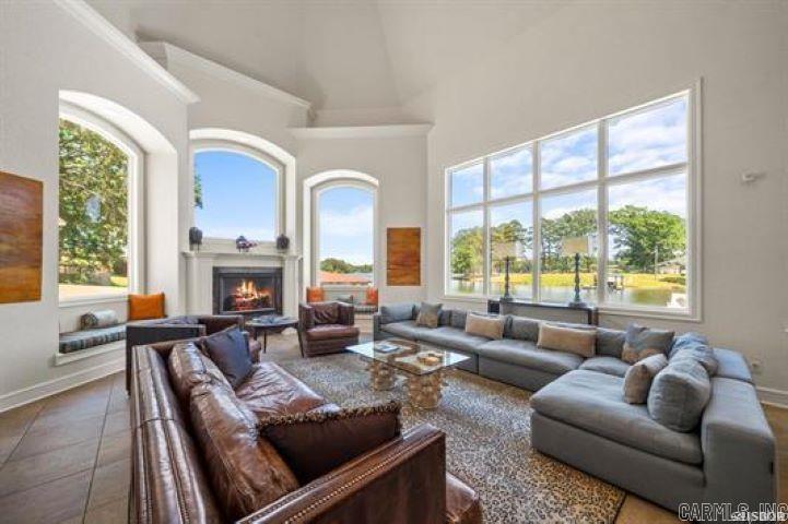 Lake View - Residential