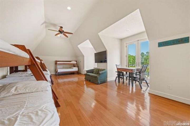 Lake View - Residential