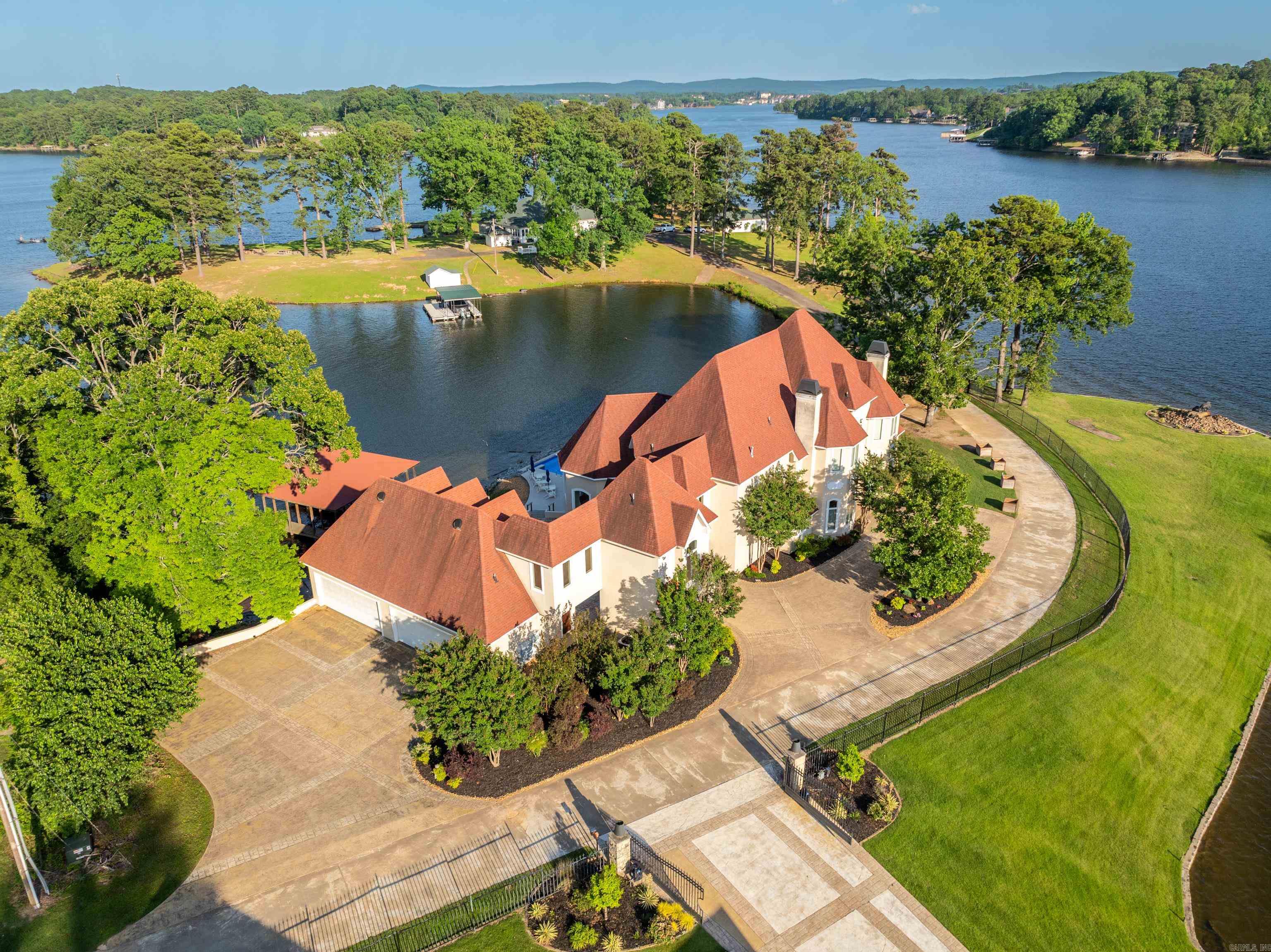 Lake View - Residential