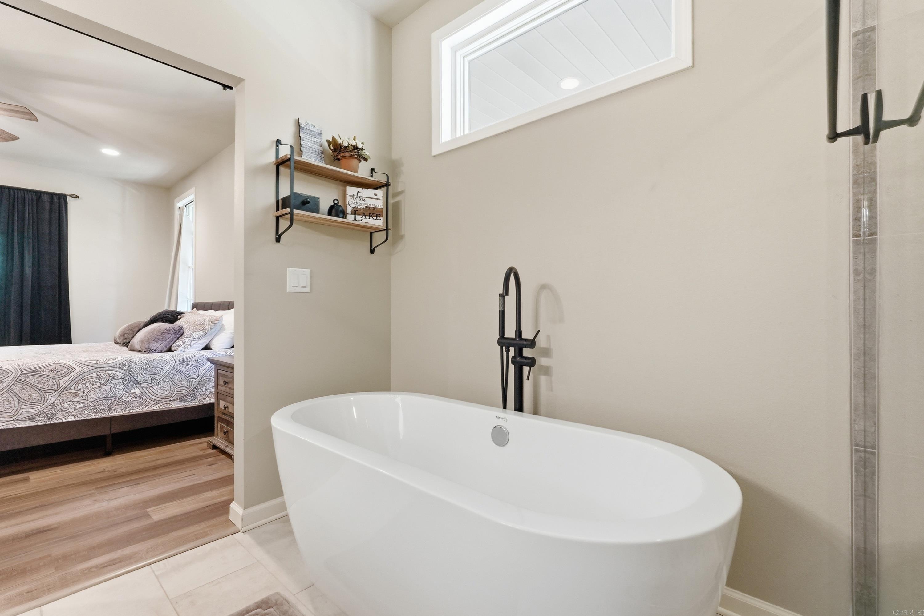 RAYNOR'S RIDGE - Residential