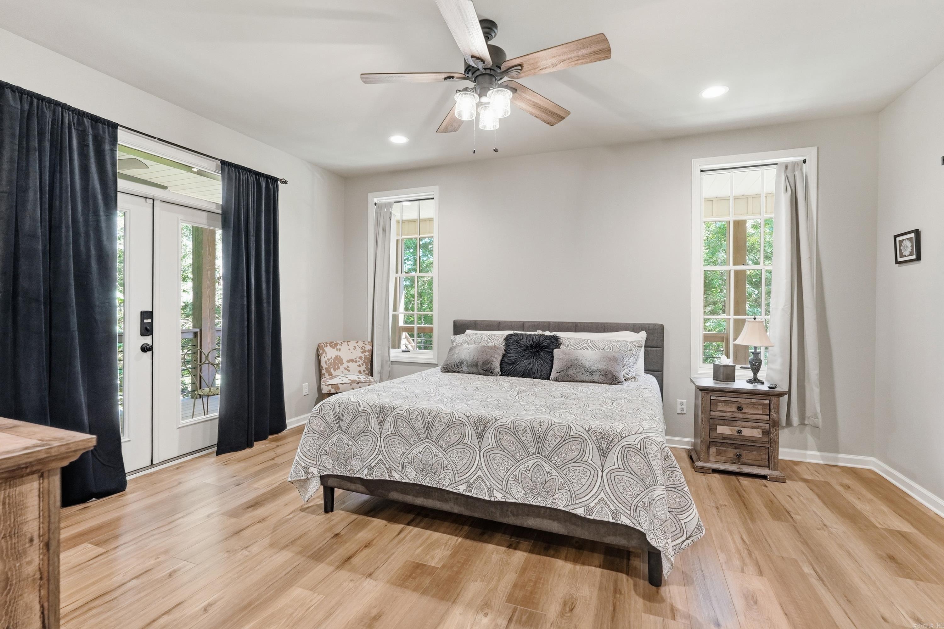 RAYNOR'S RIDGE - Residential
