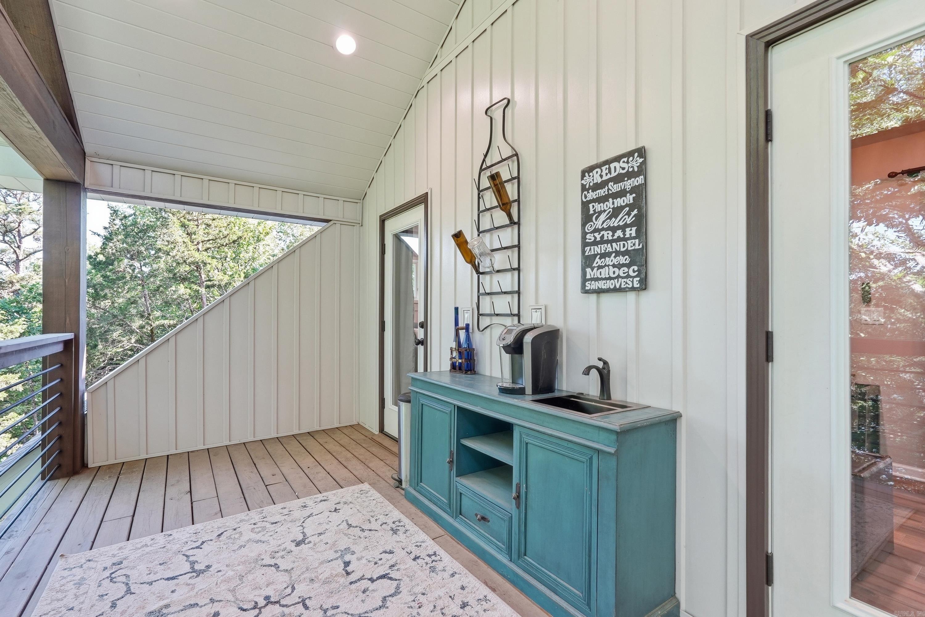 RAYNOR'S RIDGE - Residential