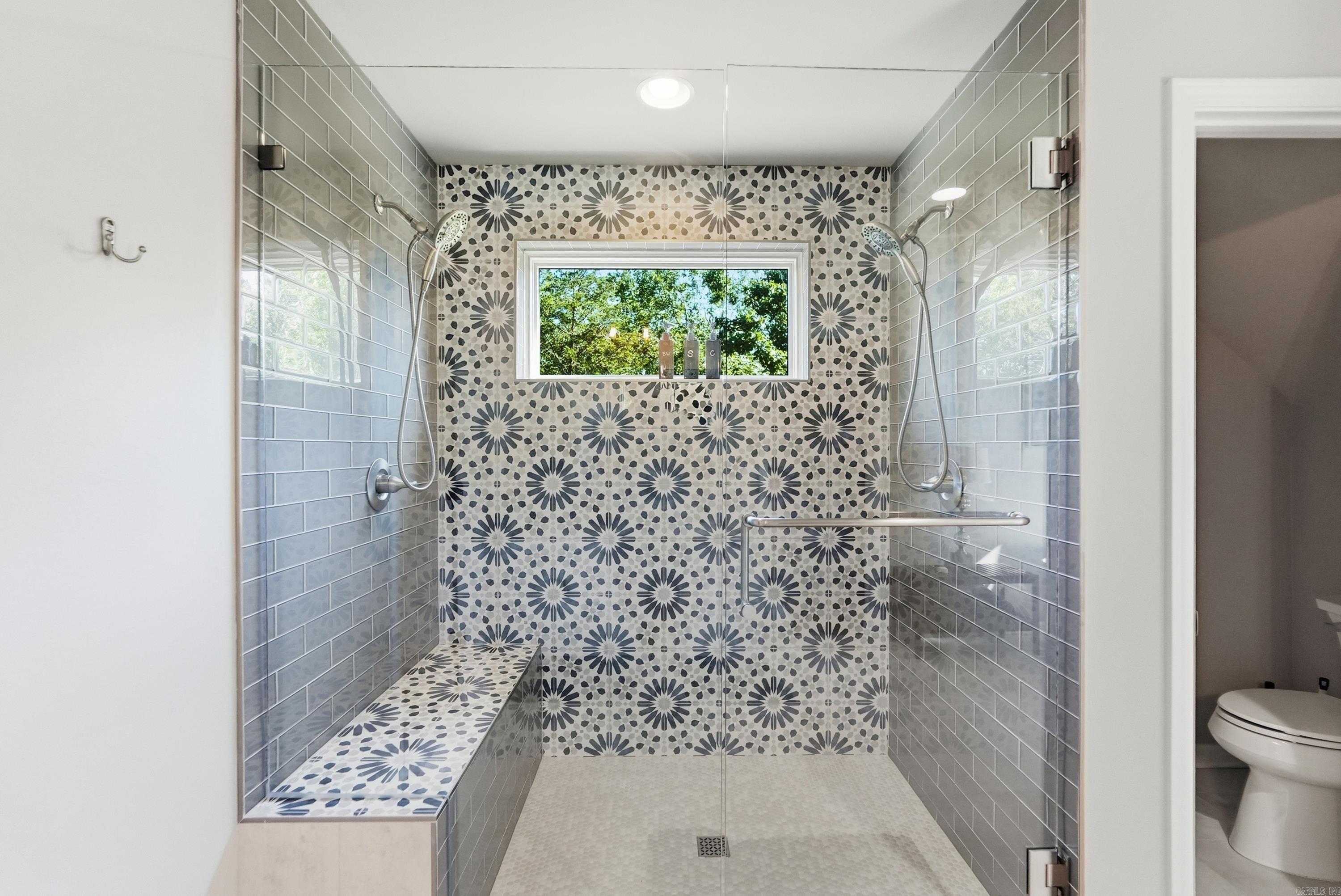 RAYNOR'S RIDGE - Residential