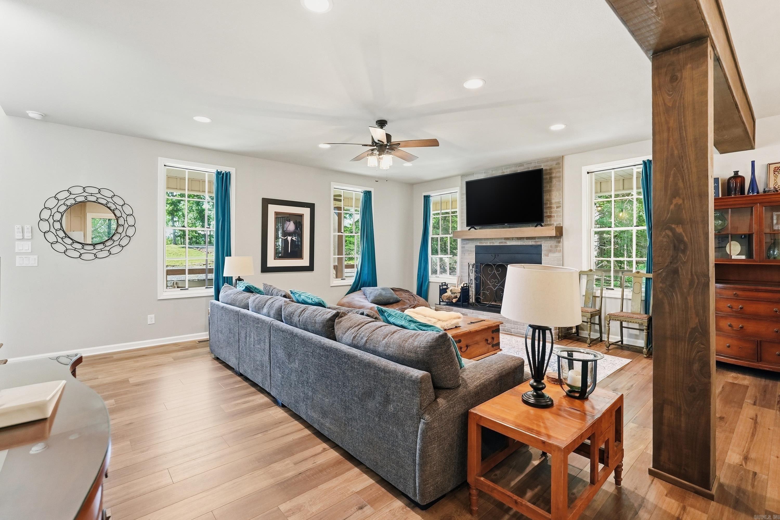RAYNOR'S RIDGE - Residential