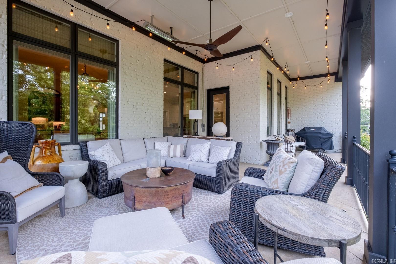 CHENAL VALLEY HALLEN COURT - Residential