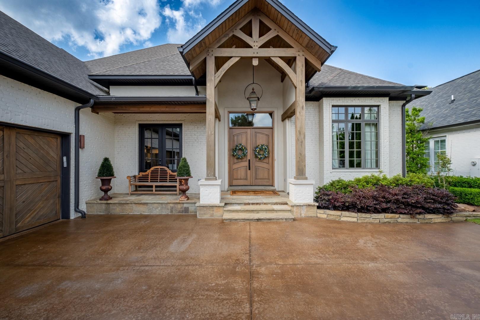 CHENAL VALLEY HALLEN COURT - Residential