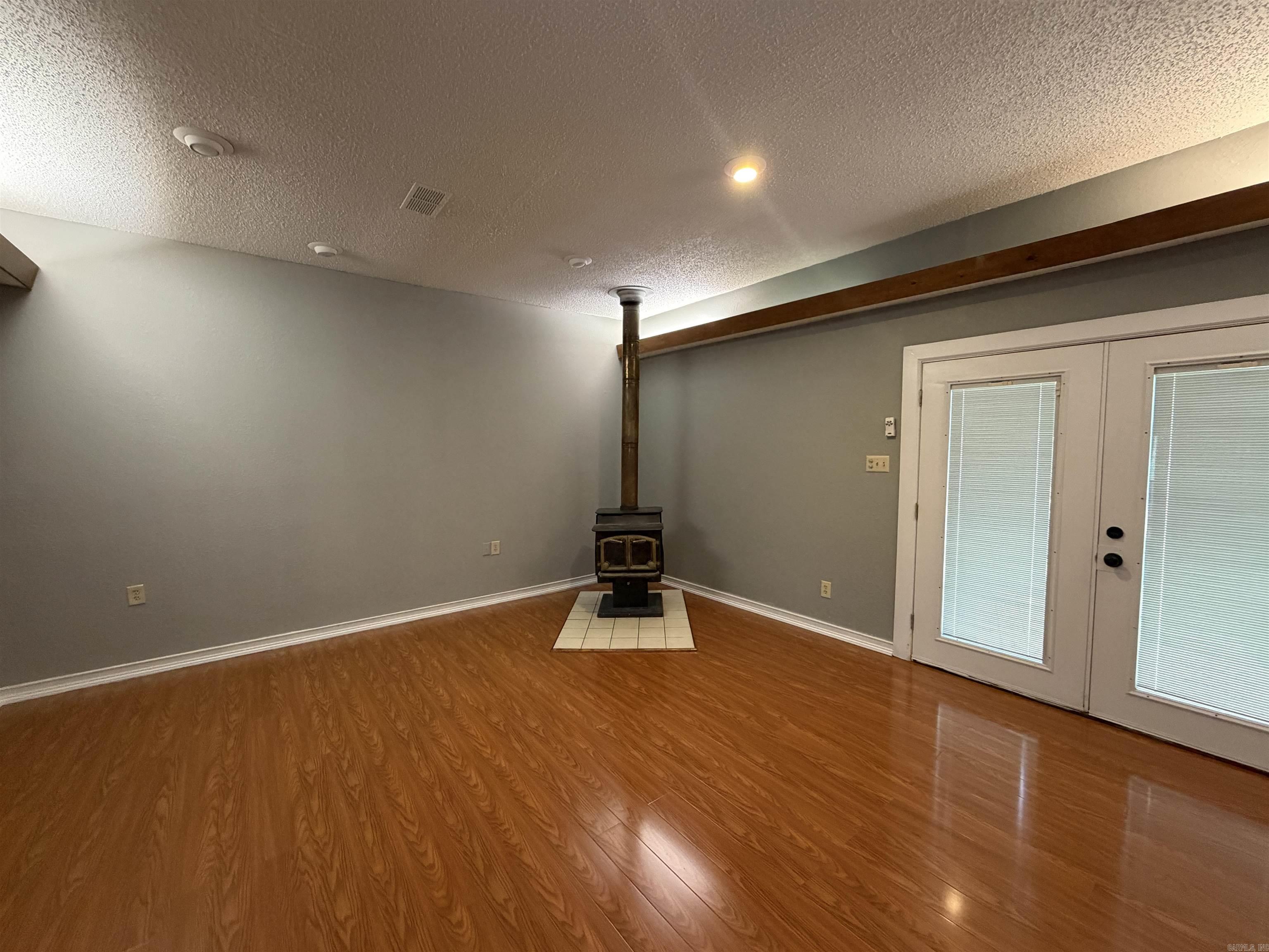 COLONIAL PARK - Residential