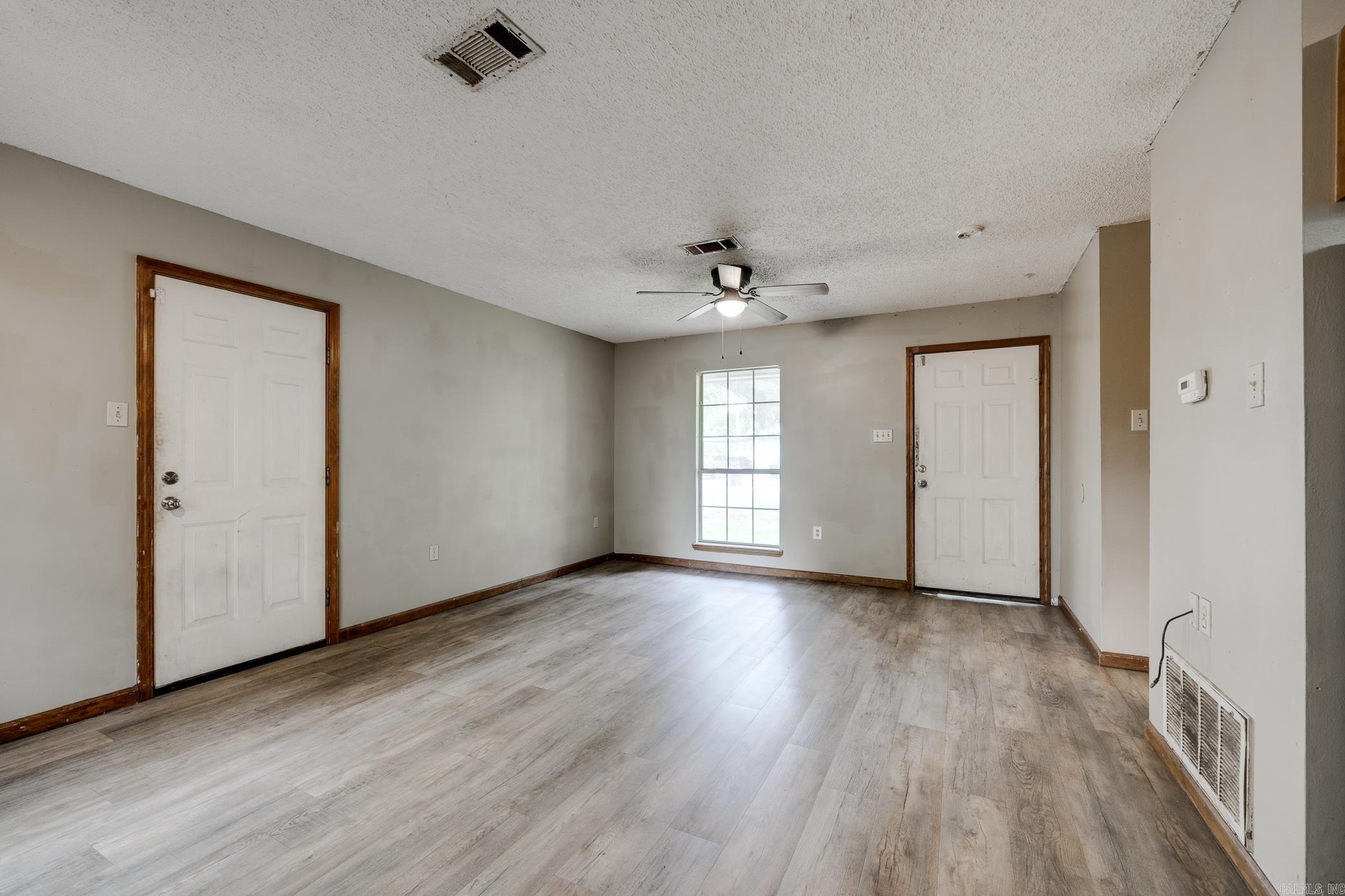 COLLEGE OAK ADDN - Residential