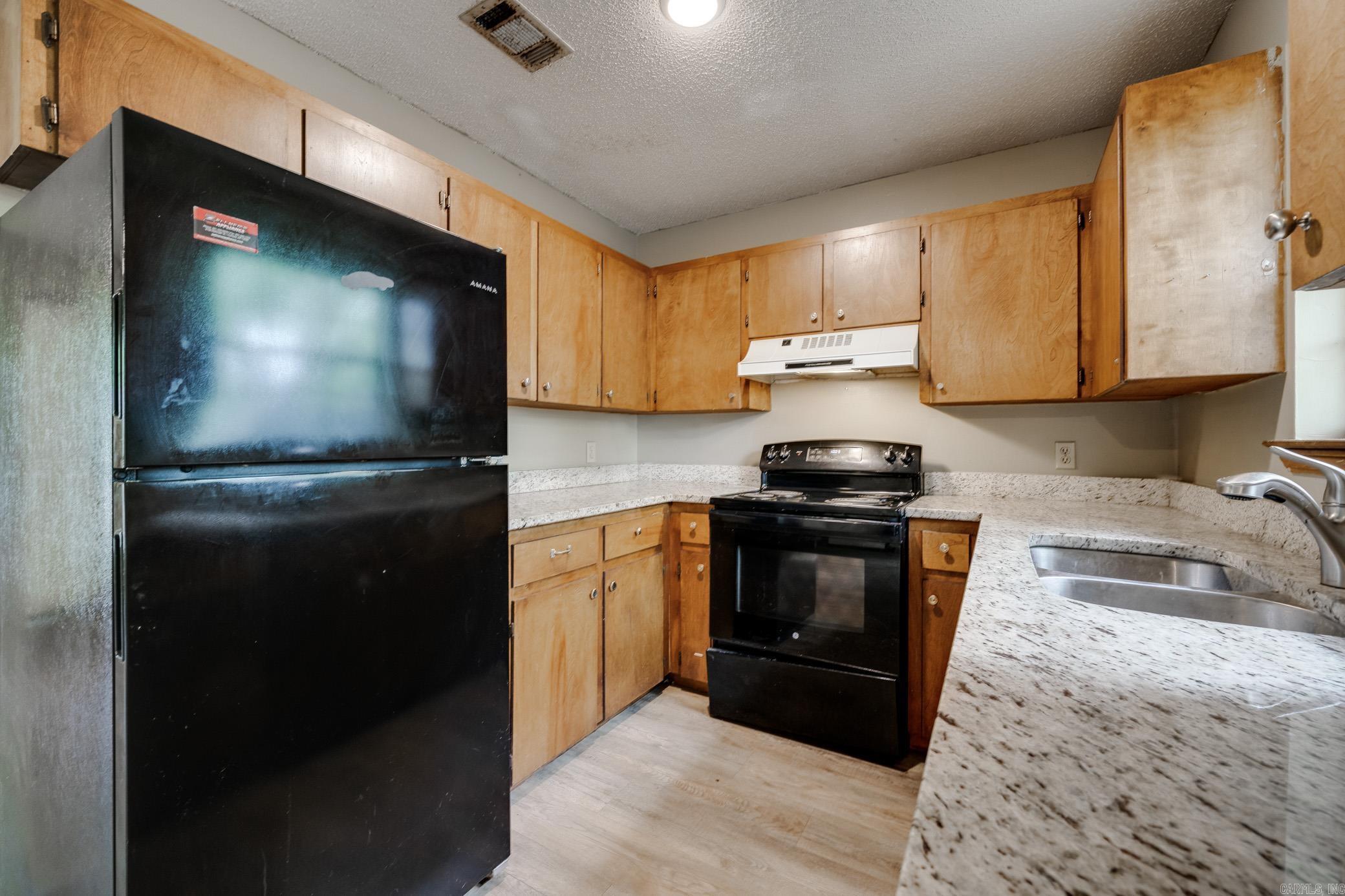 COLLEGE OAK ADDN - Residential