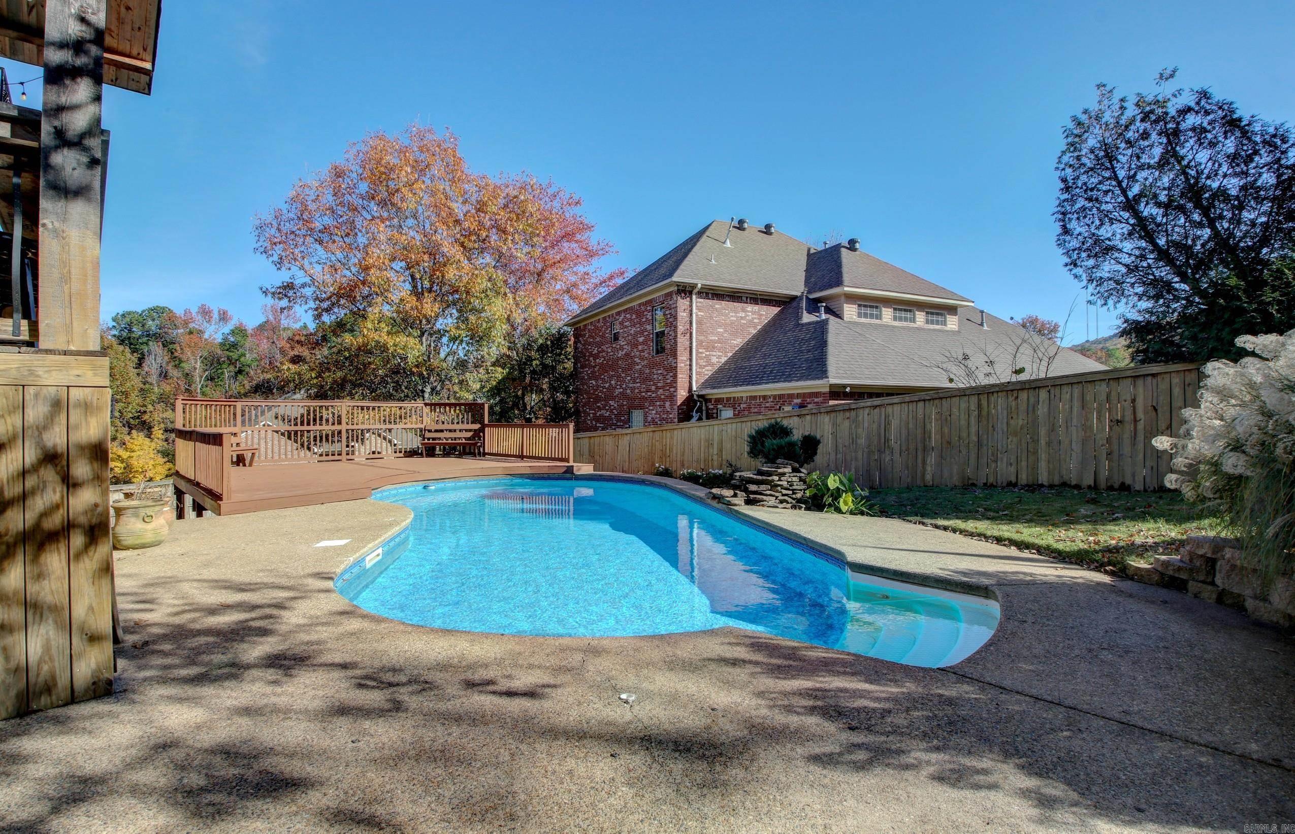 CHENAL VALLEY CHALAMONT PLACE - Residential