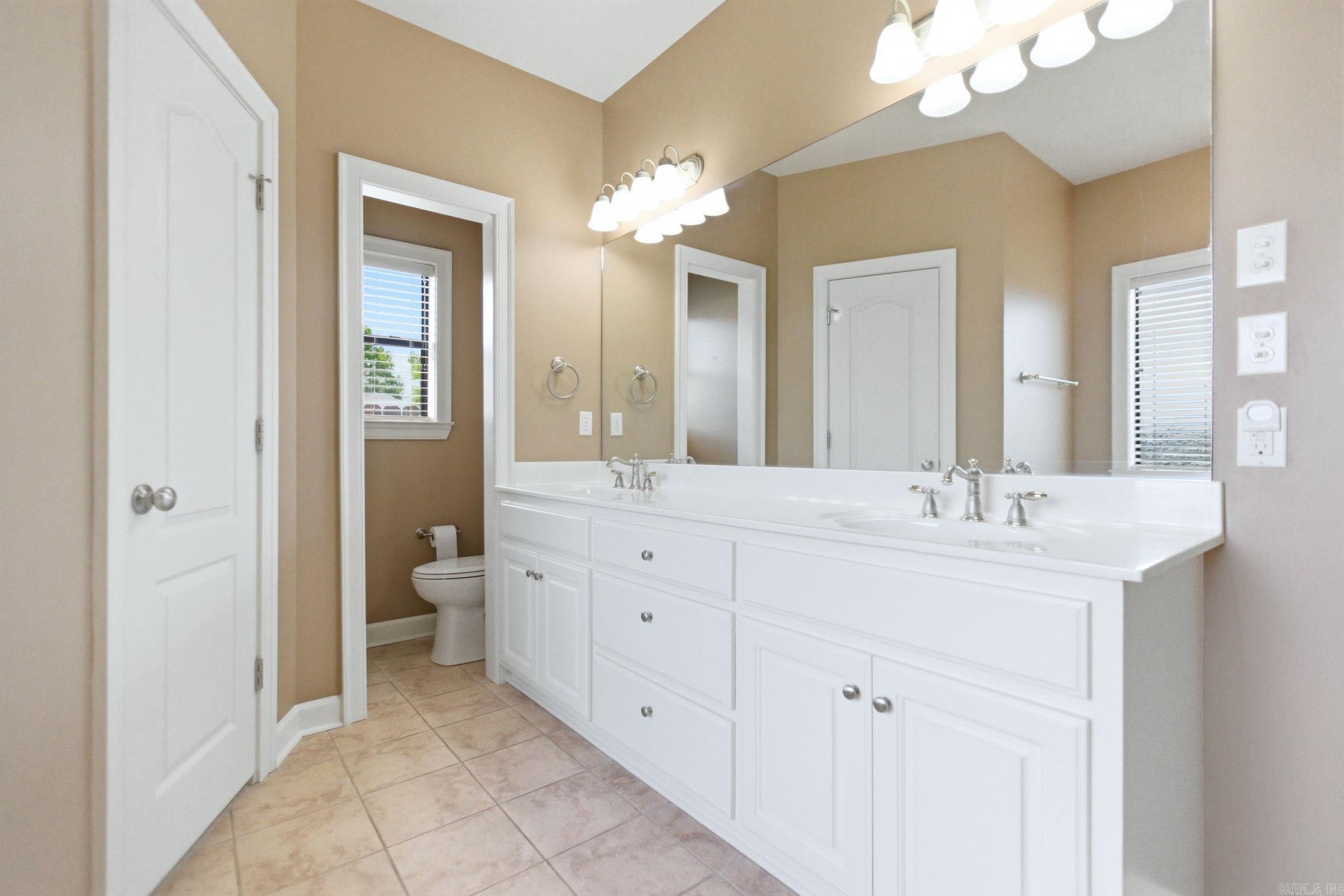 COUNTRY CLUB OF ARK THE - Residential