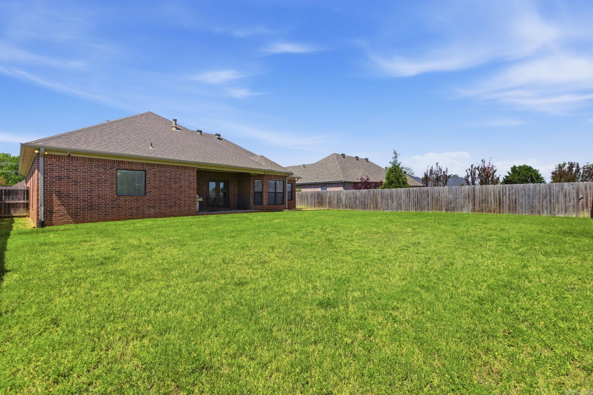 COUNTRY CLUB OF ARK THE - Residential