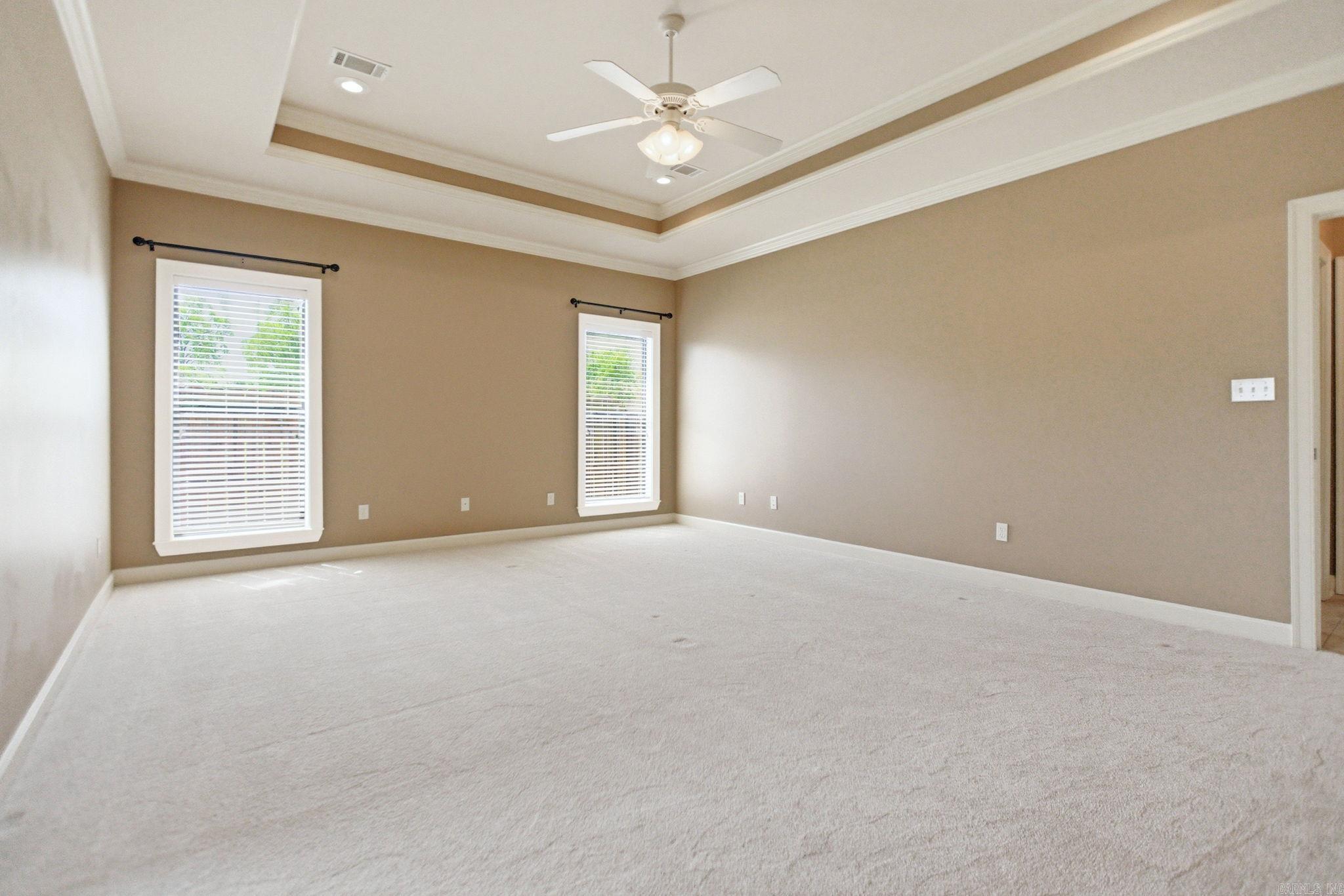 COUNTRY CLUB OF ARK THE - Residential