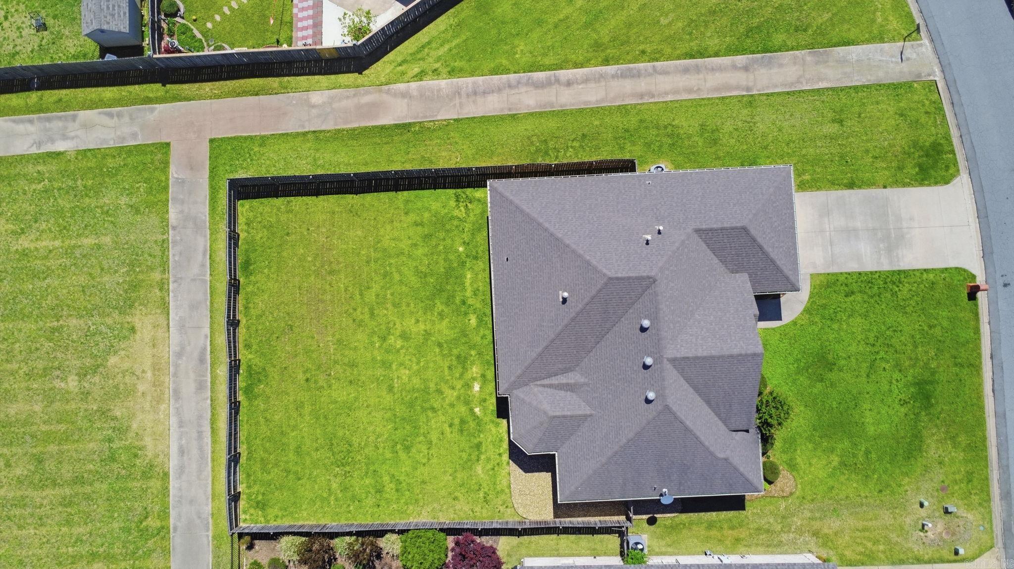 COUNTRY CLUB OF ARK THE - Residential