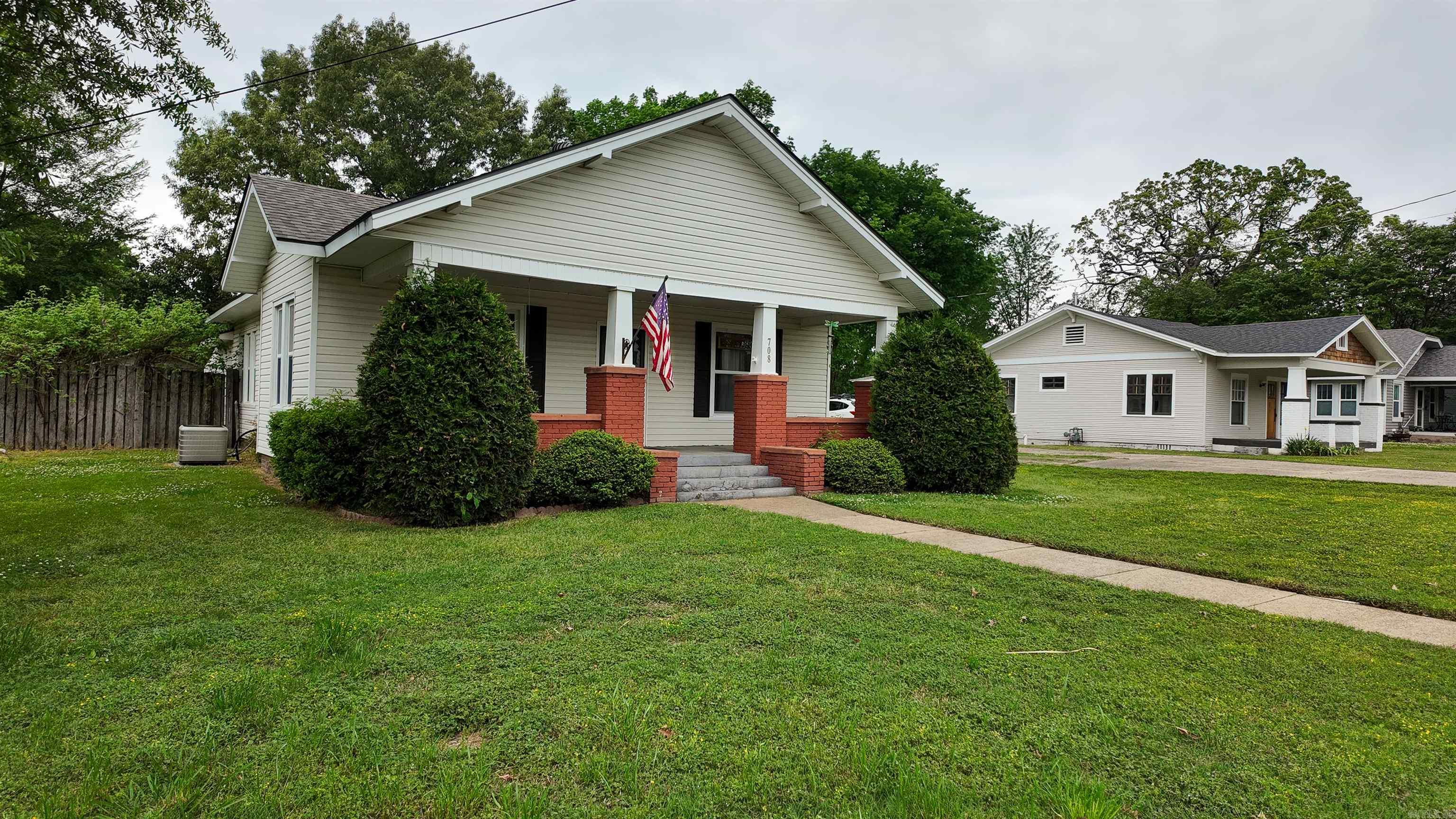 O C WOODS - Residential