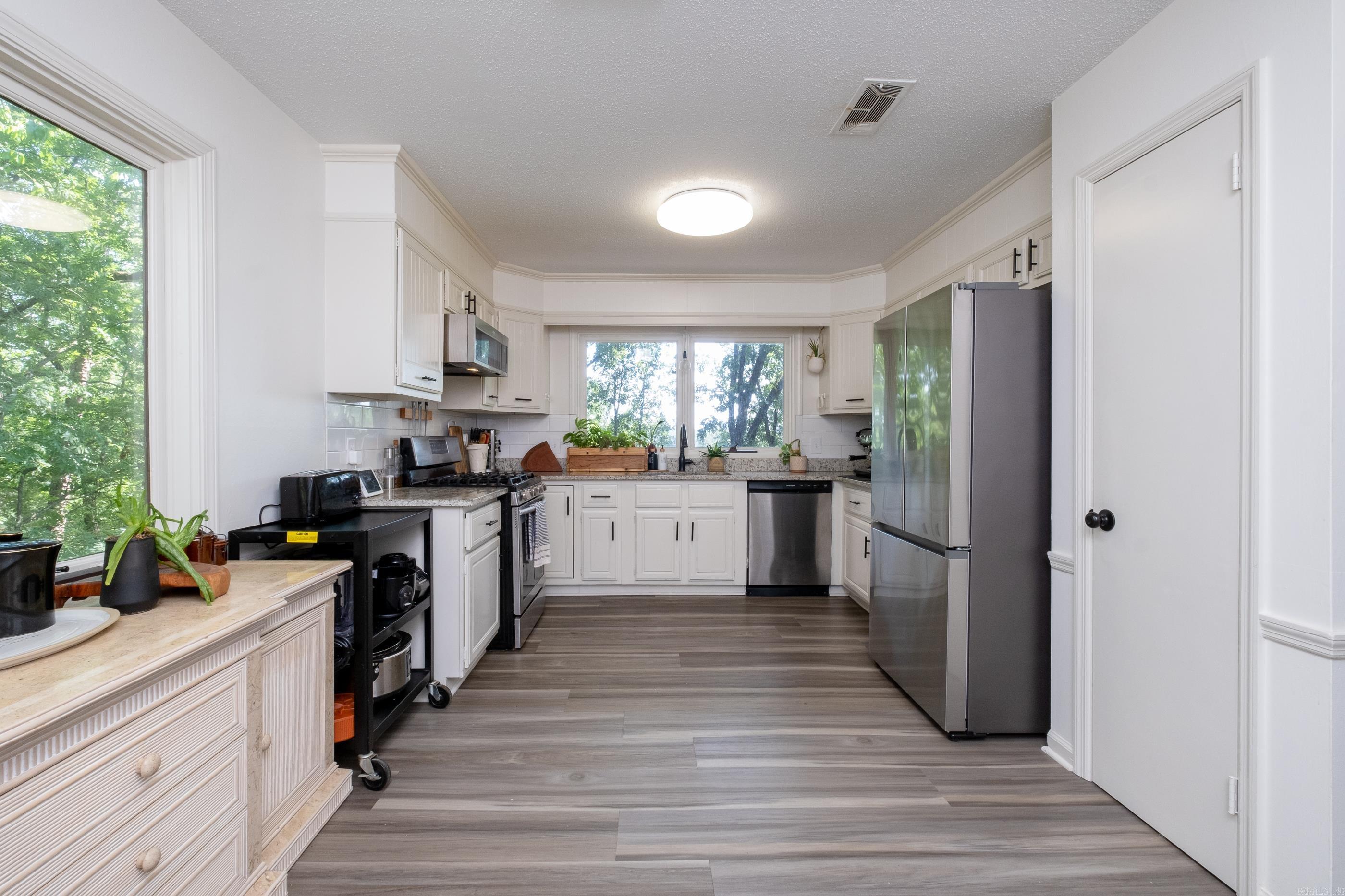 Leawood - Residential