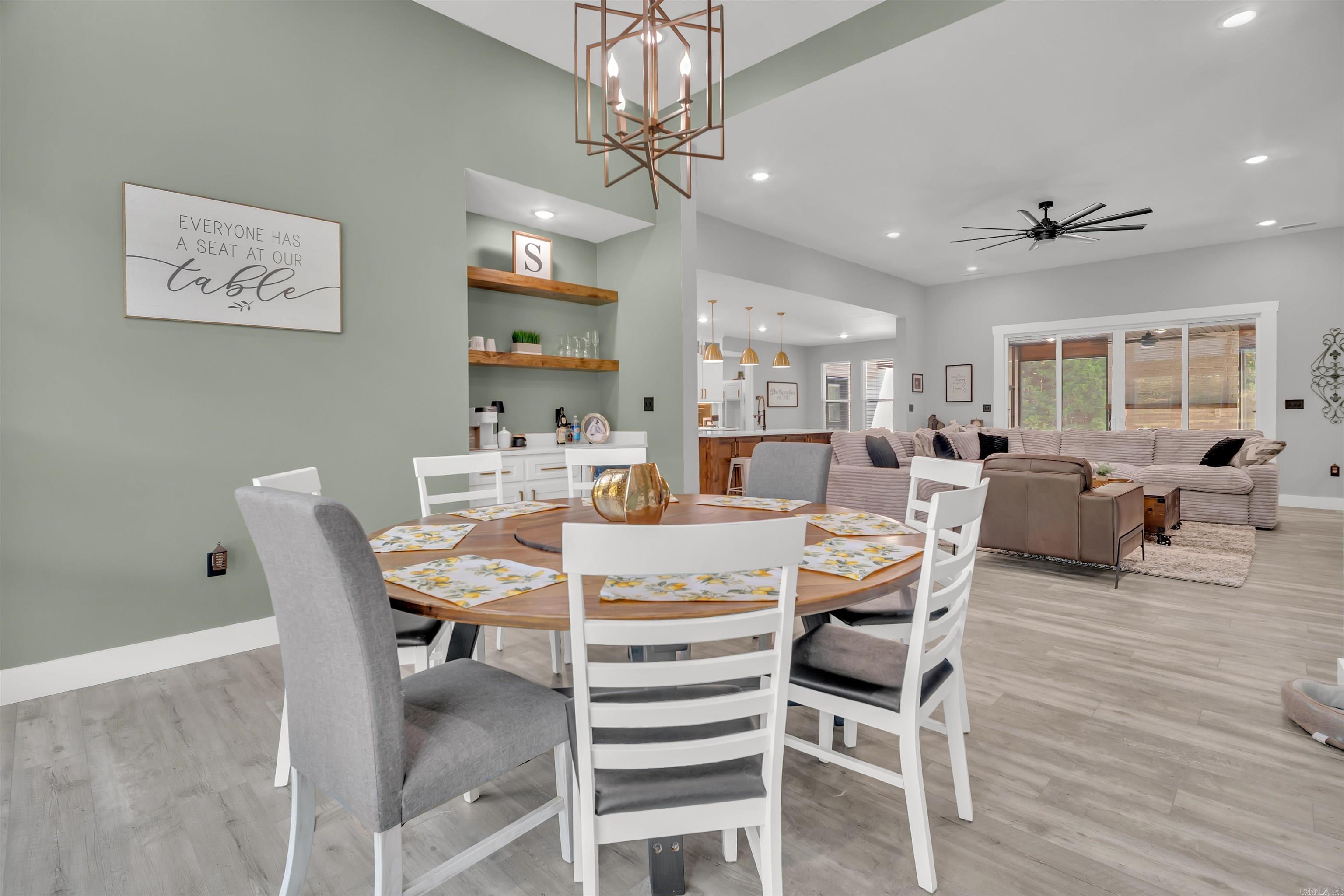 HIDDEN VALLEY ESTATES - Residential