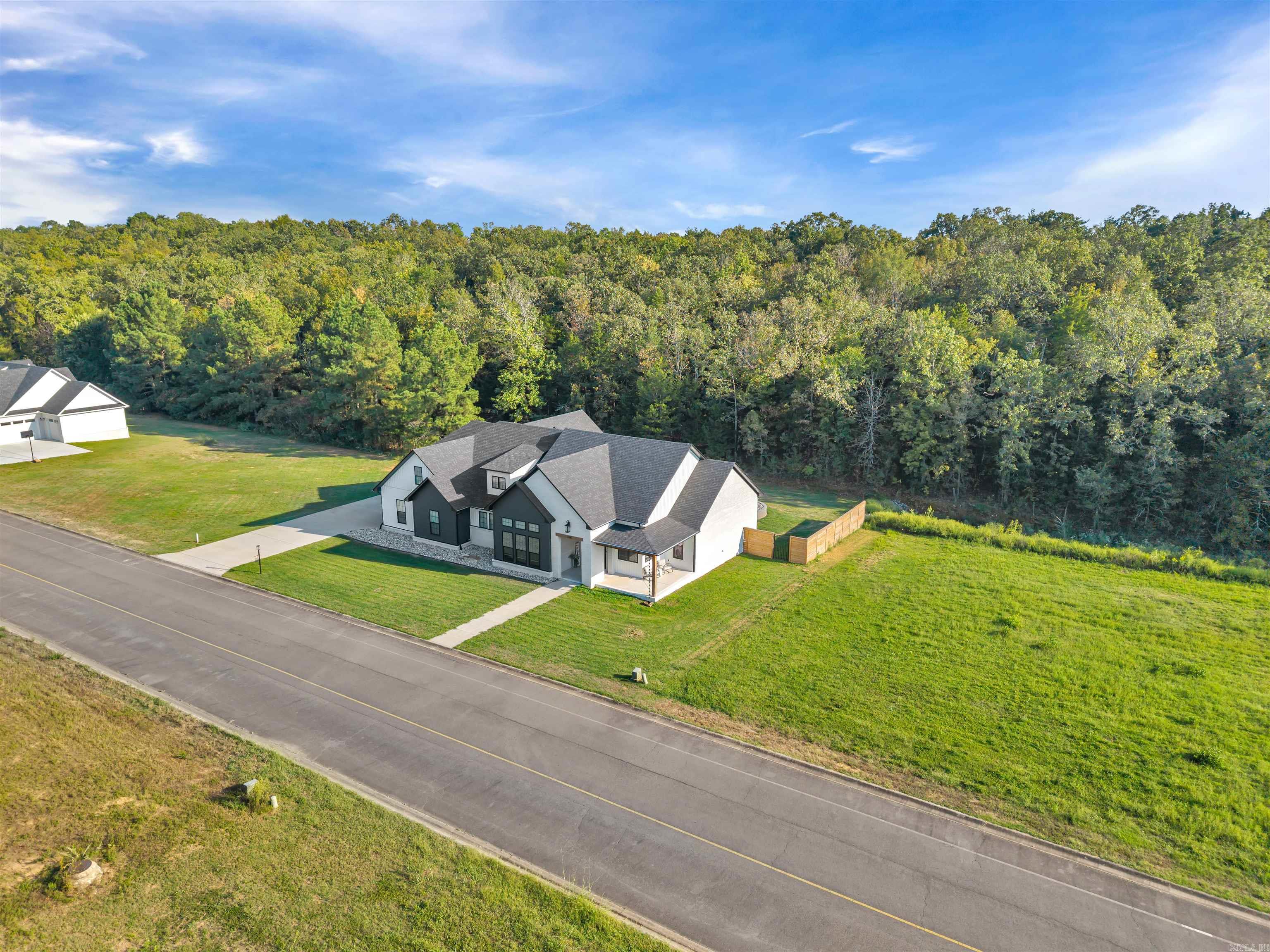 HIDDEN VALLEY ESTATES - Residential
