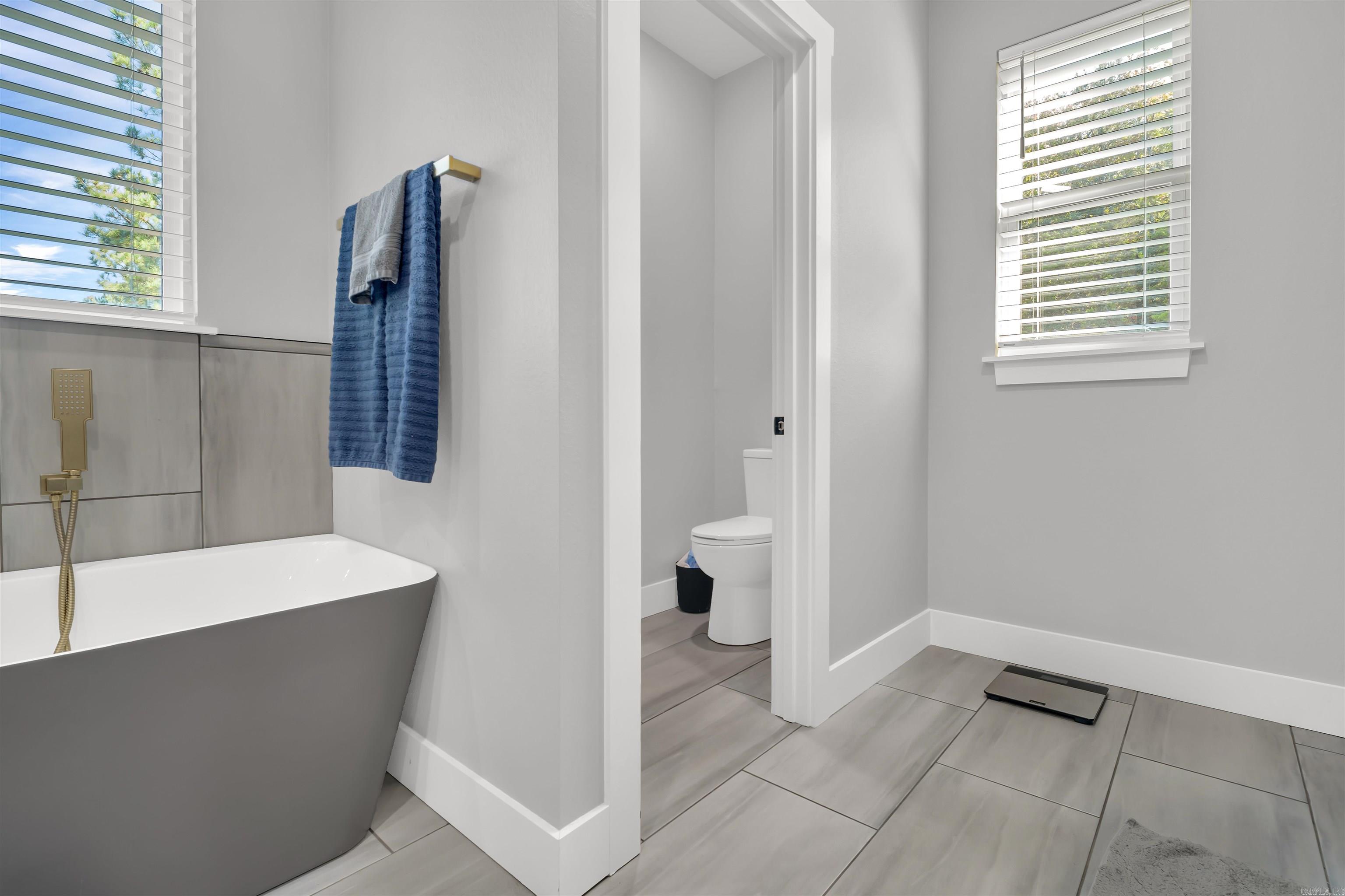 HIDDEN VALLEY ESTATES - Residential
