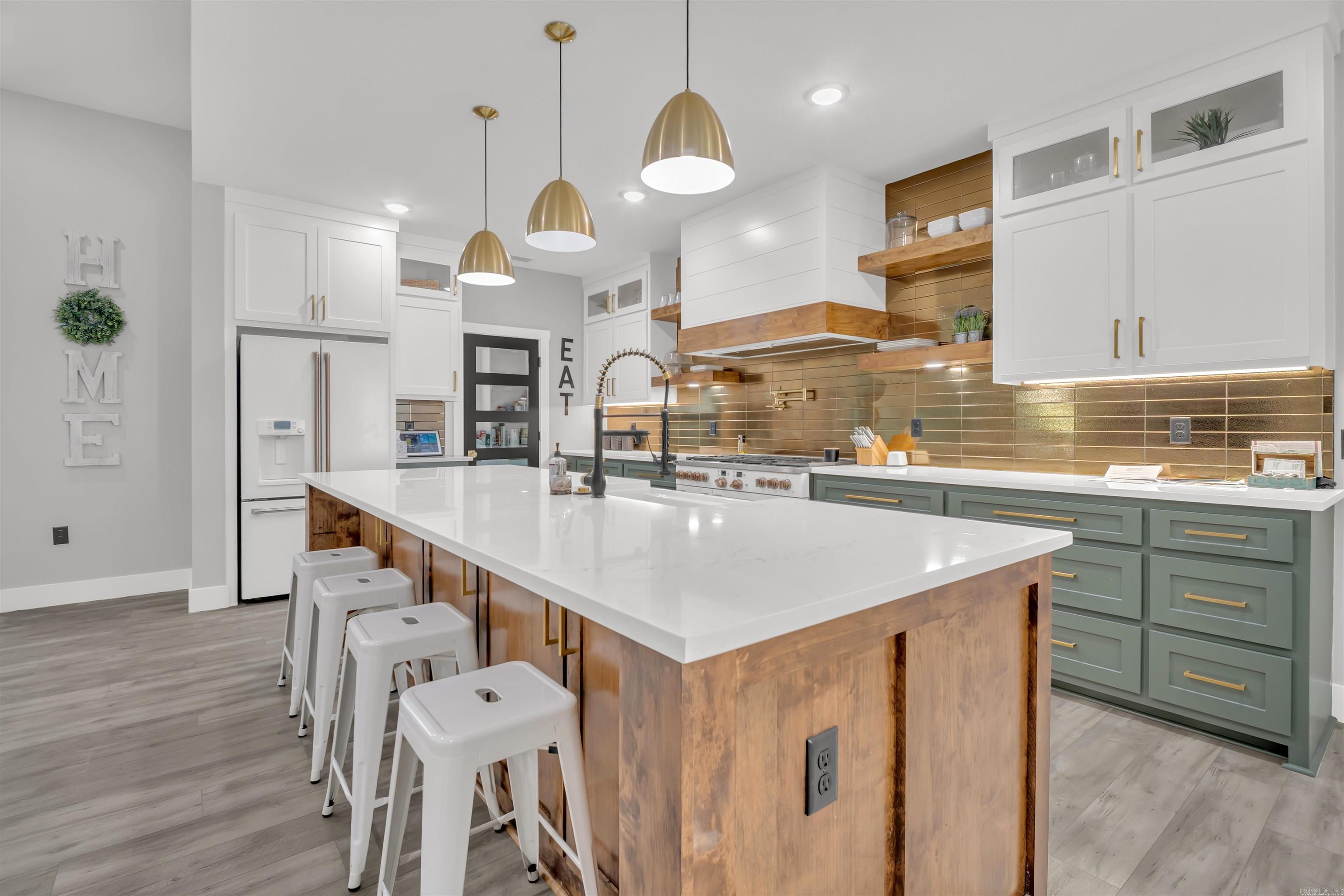 HIDDEN VALLEY ESTATES - Residential