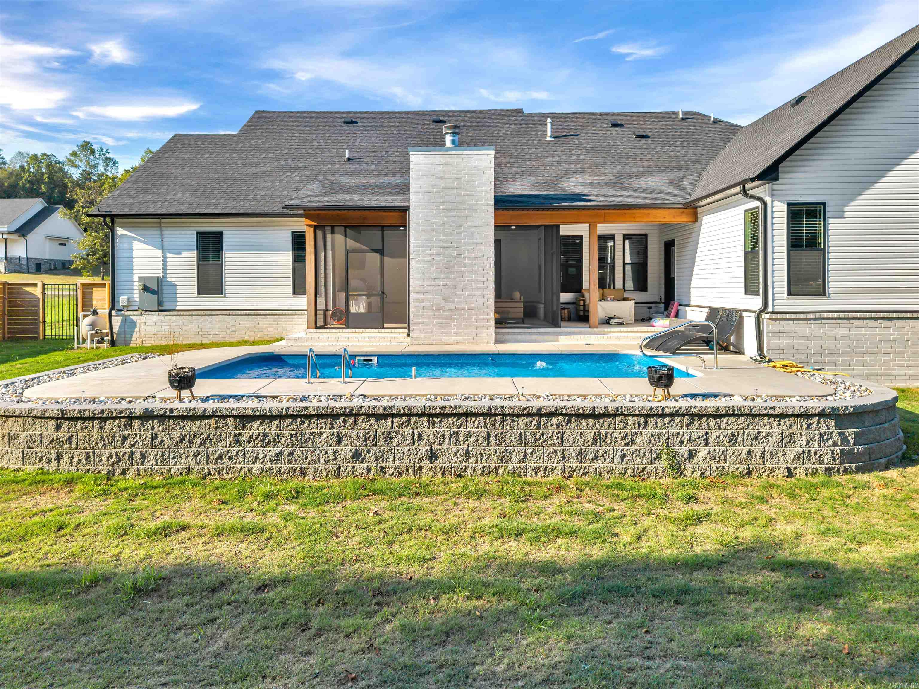 HIDDEN VALLEY ESTATES - Residential