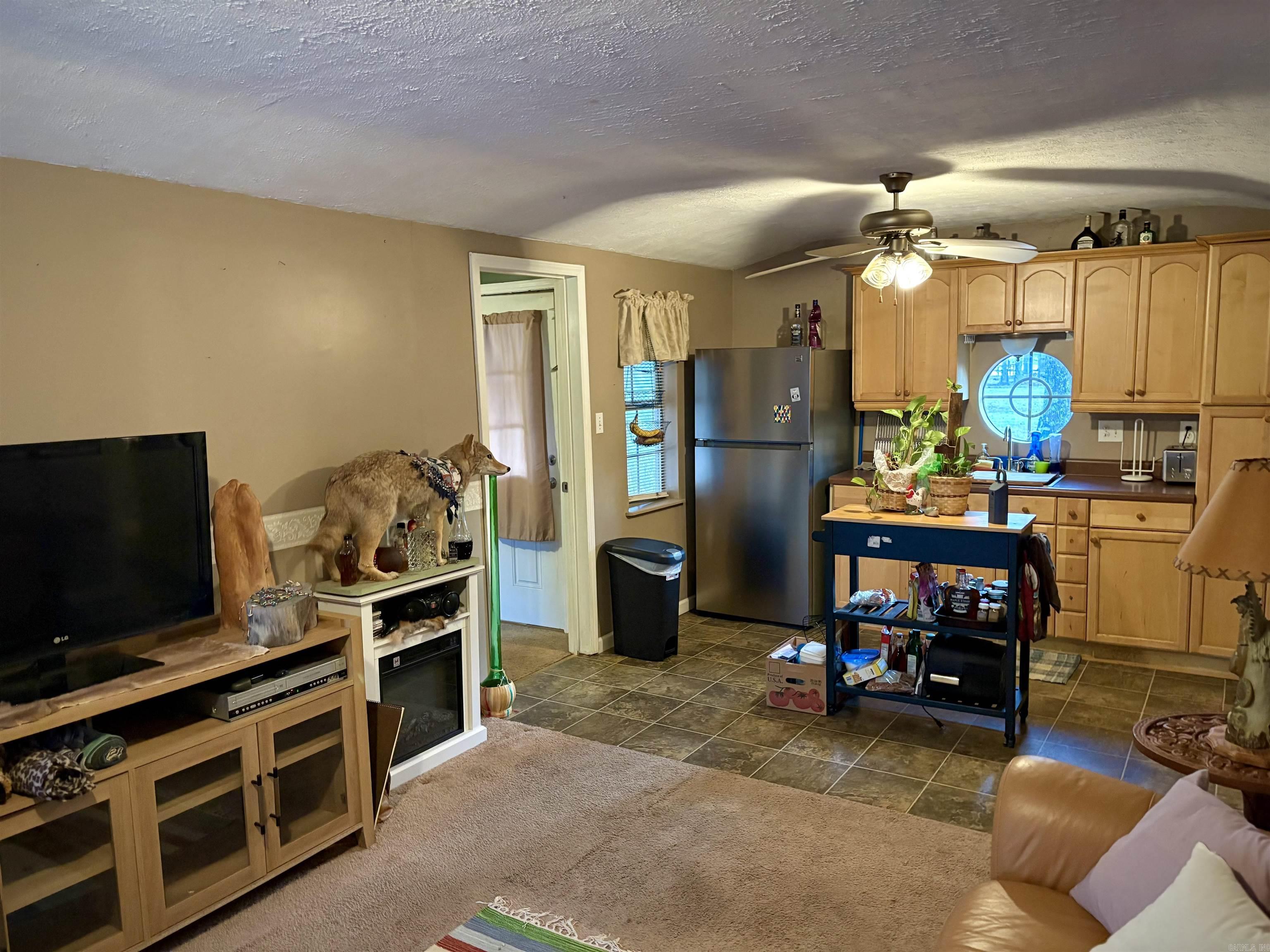 OVERCUP LAKE RESORT - Residential