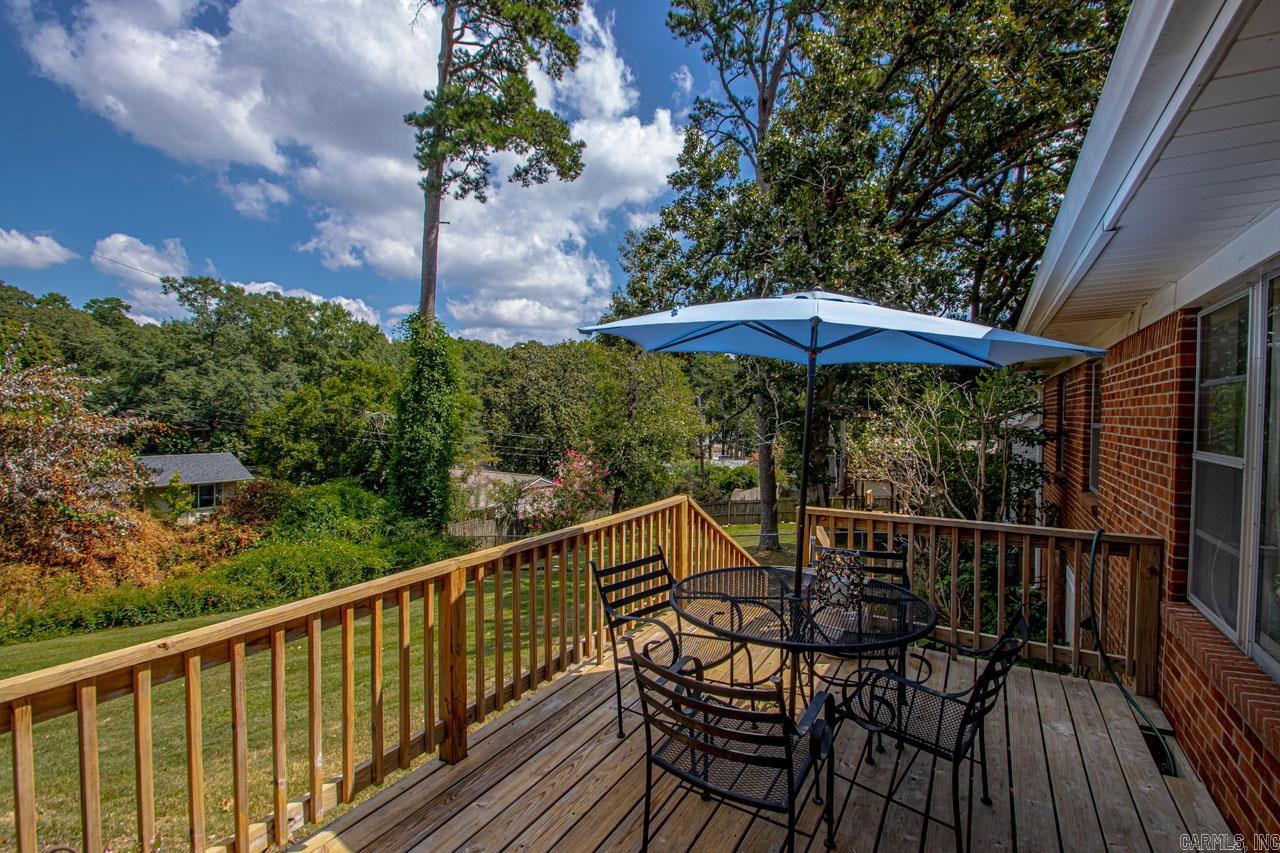 PINE MANOR - Residential