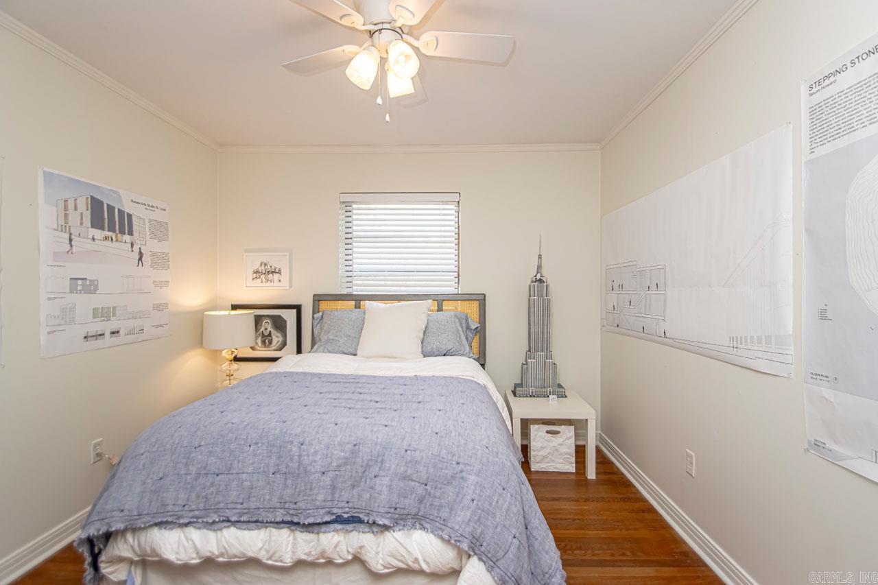 PINE MANOR - Residential