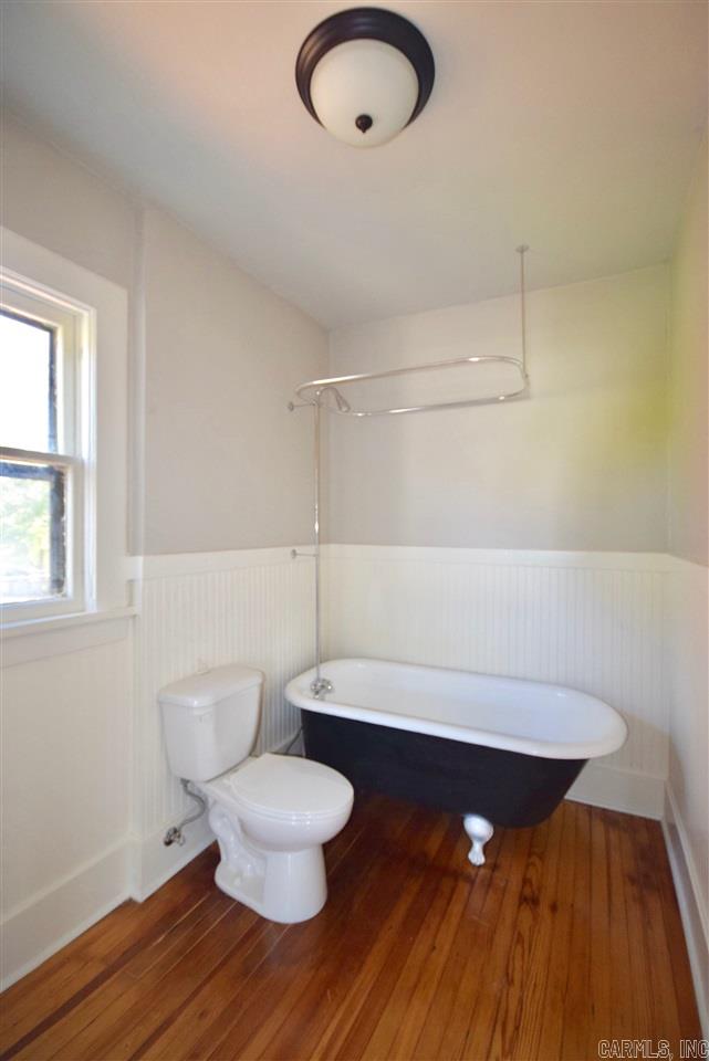 Fultons - Residential Lease