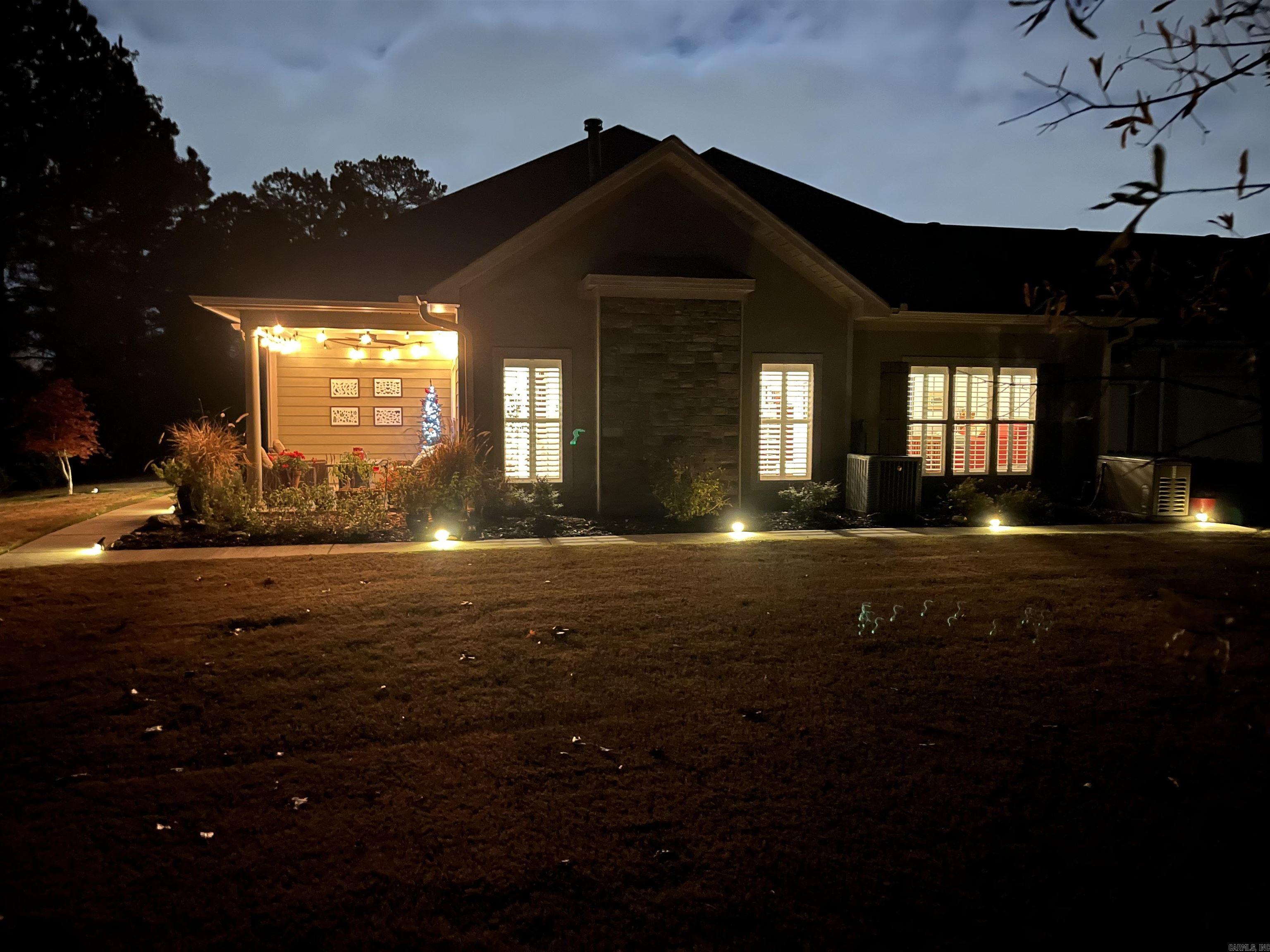 MOUNTAIN TERRACE ESTATES TOWNHOM - Residential