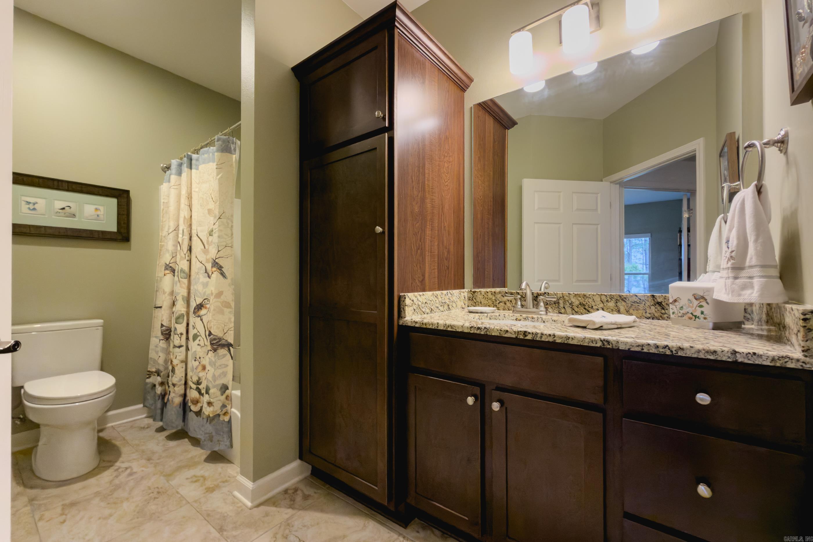 MOUNTAIN TERRACE ESTATES TOWNHOM - Residential