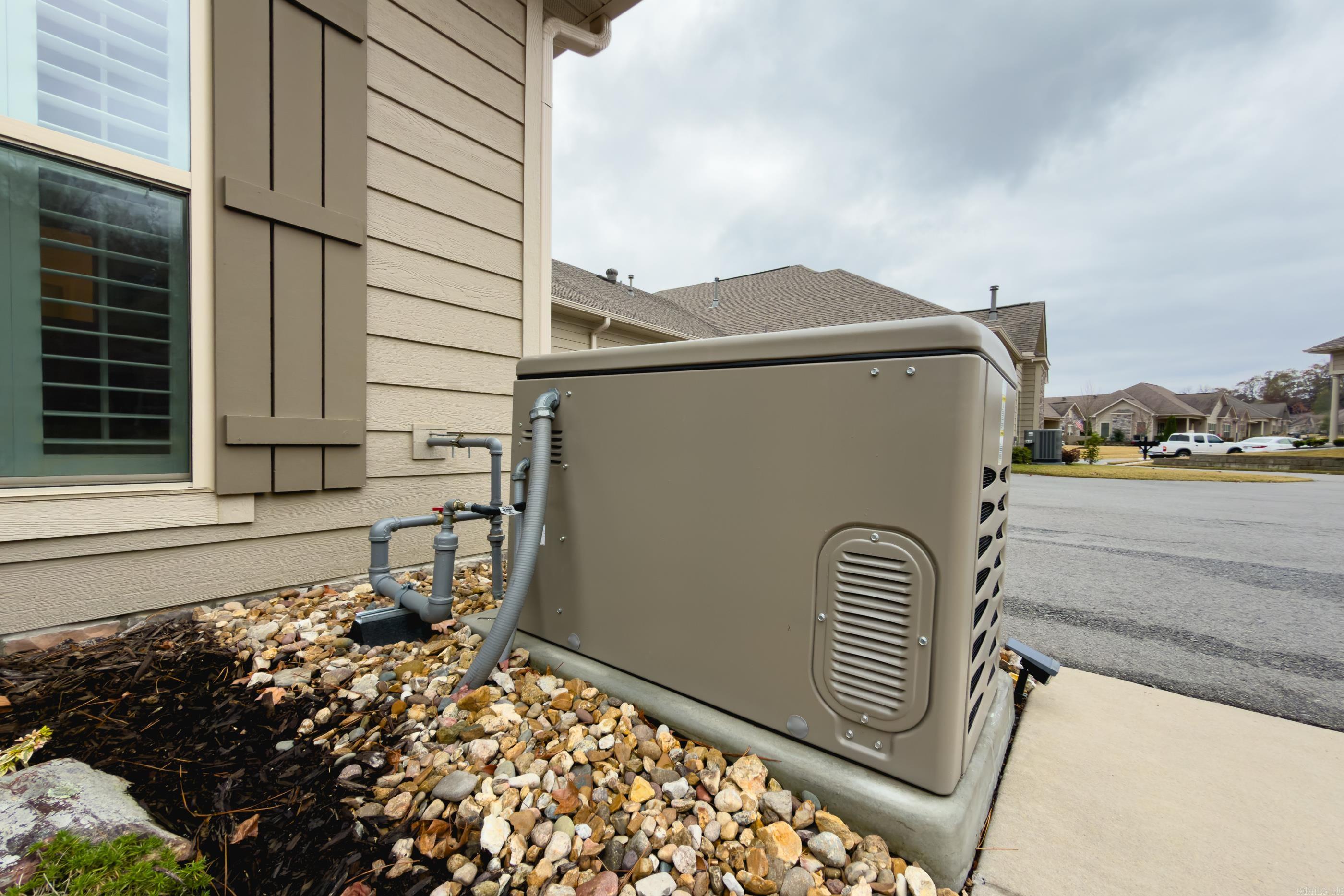 MOUNTAIN TERRACE ESTATES TOWNHOM - Residential