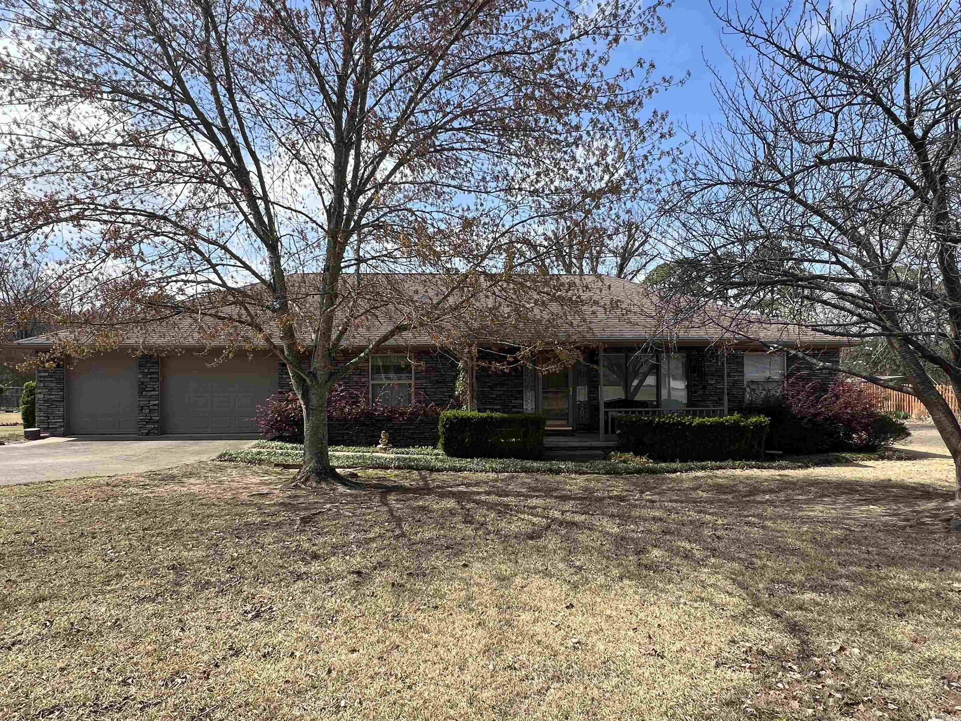 CRAPPIE COVE - Residential