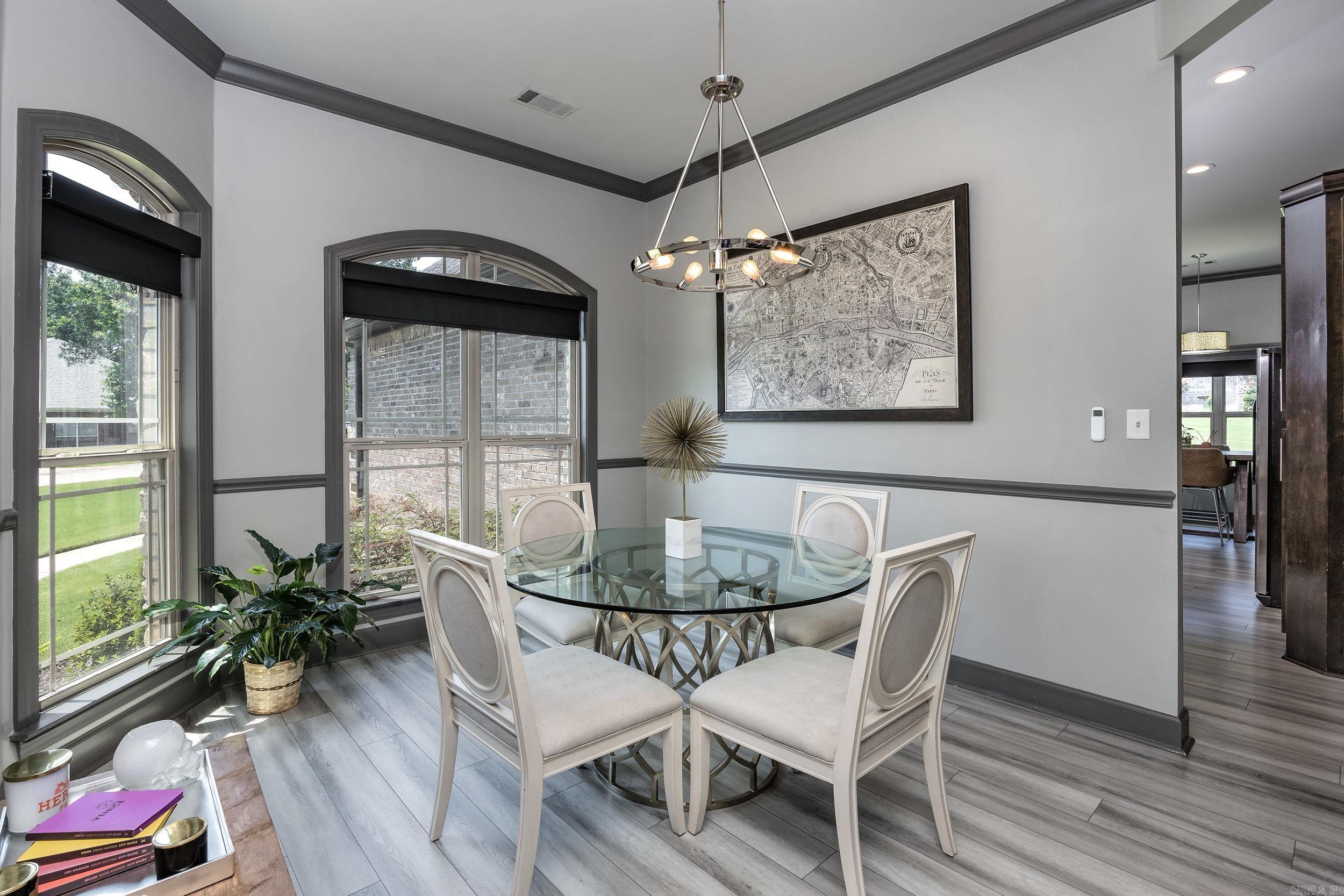 OAKBROOKE - Residential