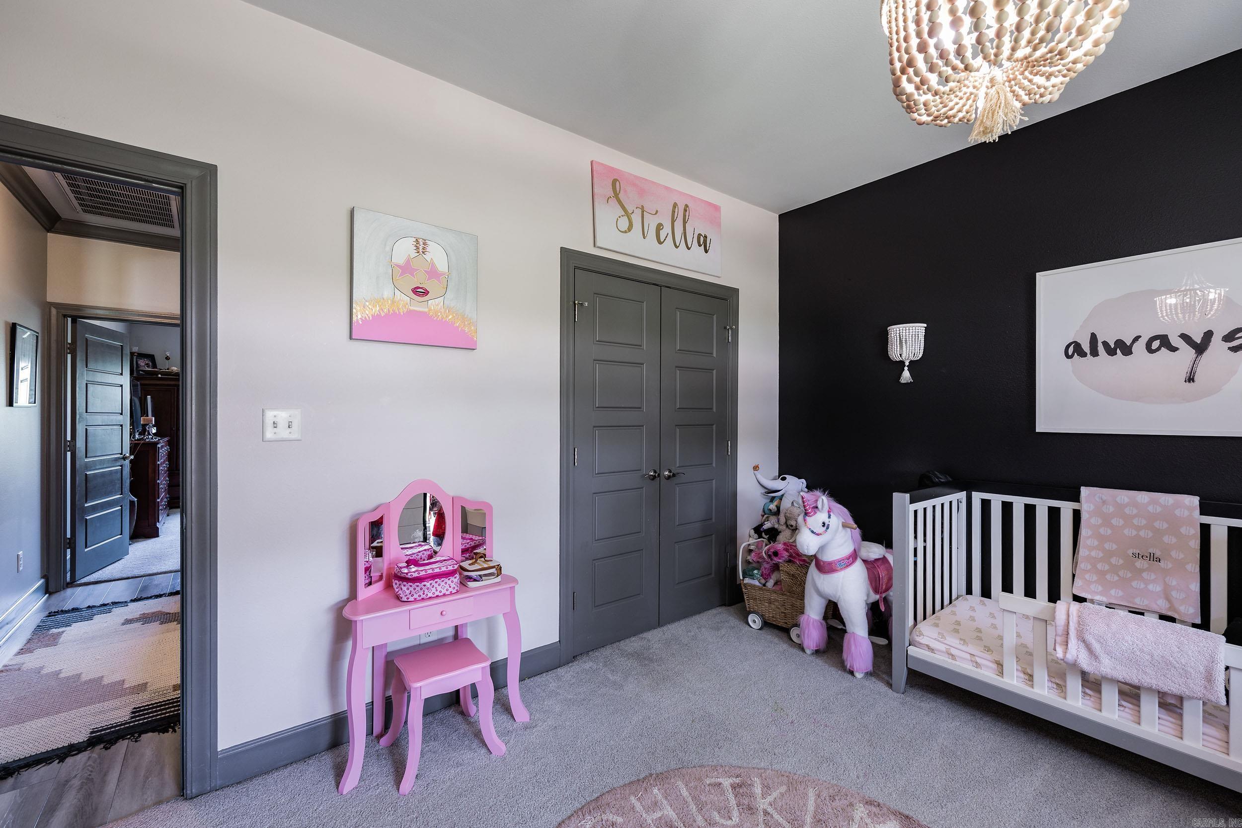 OAKBROOKE - Residential