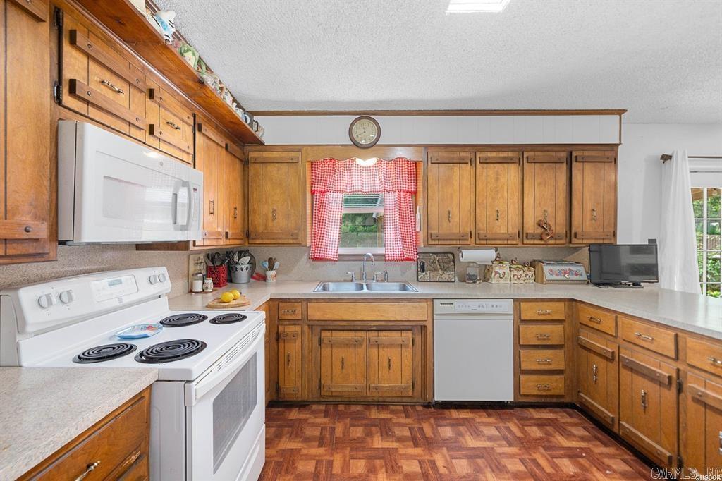 Mimosa Gardens - Residential