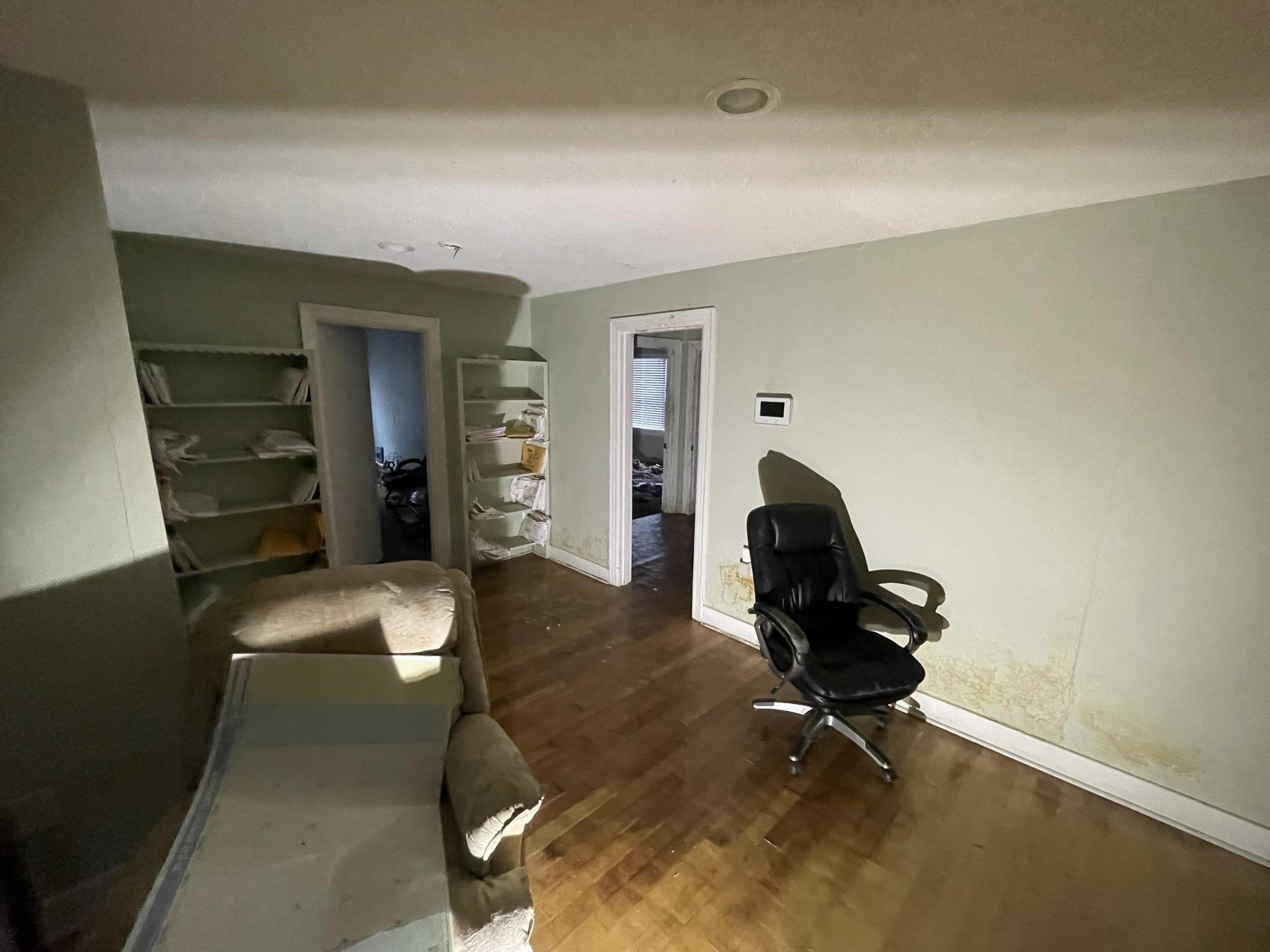 Rose City - Commercial Sale