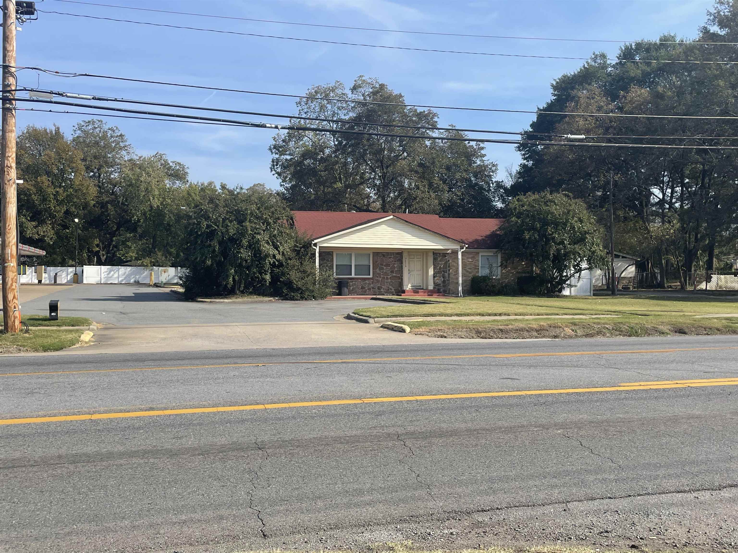 Rose City - Commercial Sale