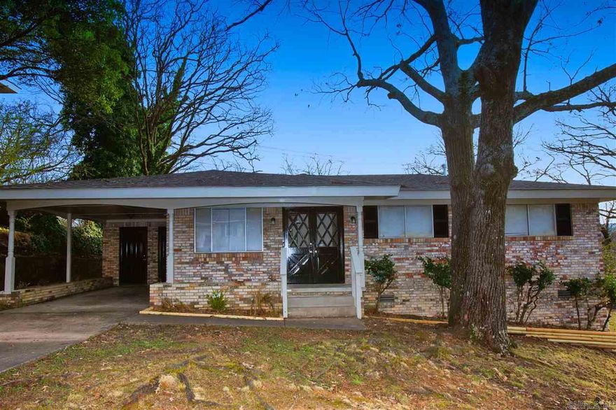 Cute 4bd/2.5ba home in North Little Rock. This home is spacious and has plenty of room. Huge family room with wet bar! Fenced in back yard with back deck that is perfect for anyone with kids or pets. Great for hosting! The lease for this property is for 2 years with a 3% increase after the first year. Income has to be 3x the amount of rent. NO SECTION 8.  **ALL PROPERTIES MAY NOT BE MOVE-IN READY**