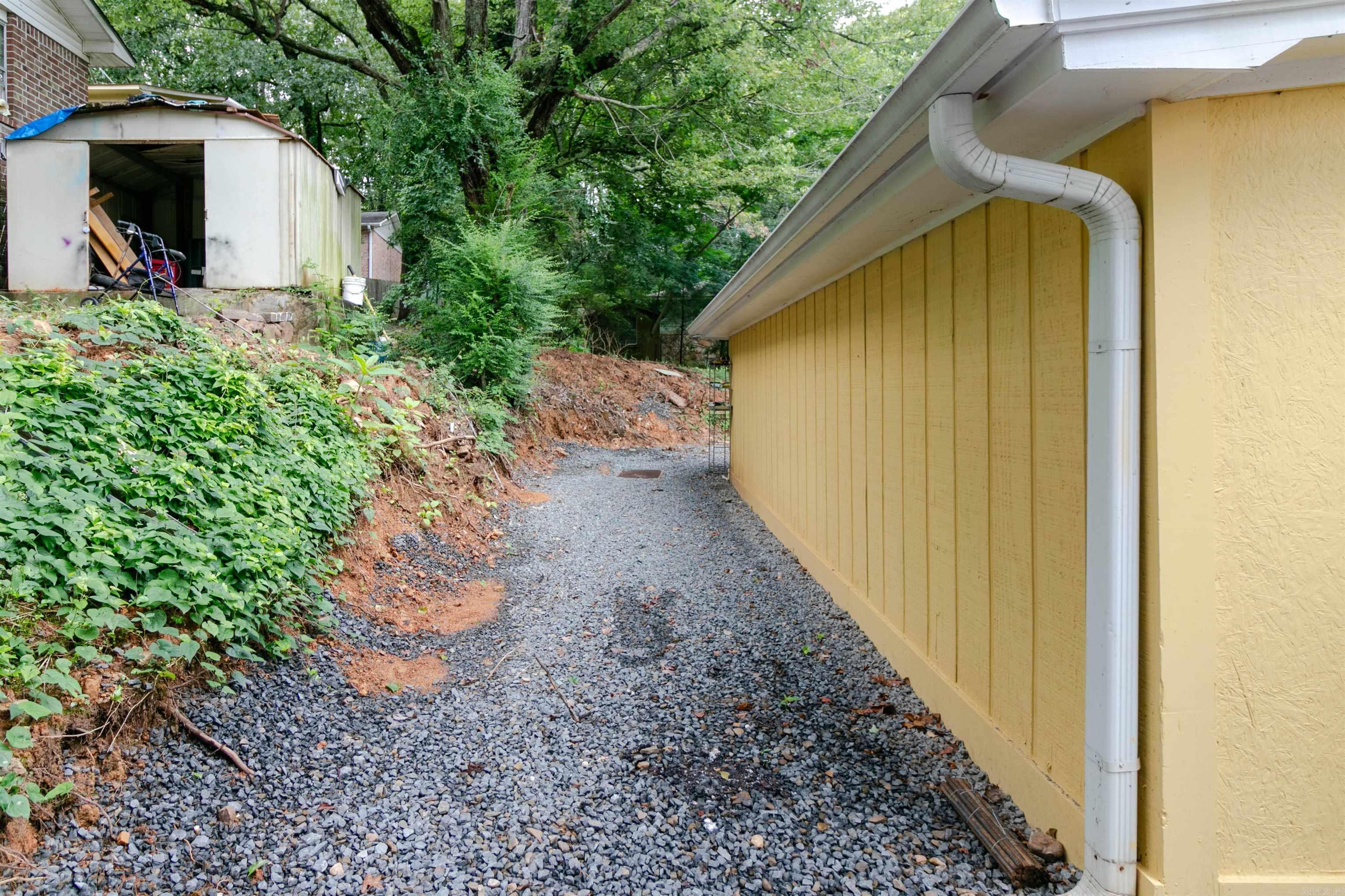 Metes & Bounds - Residential