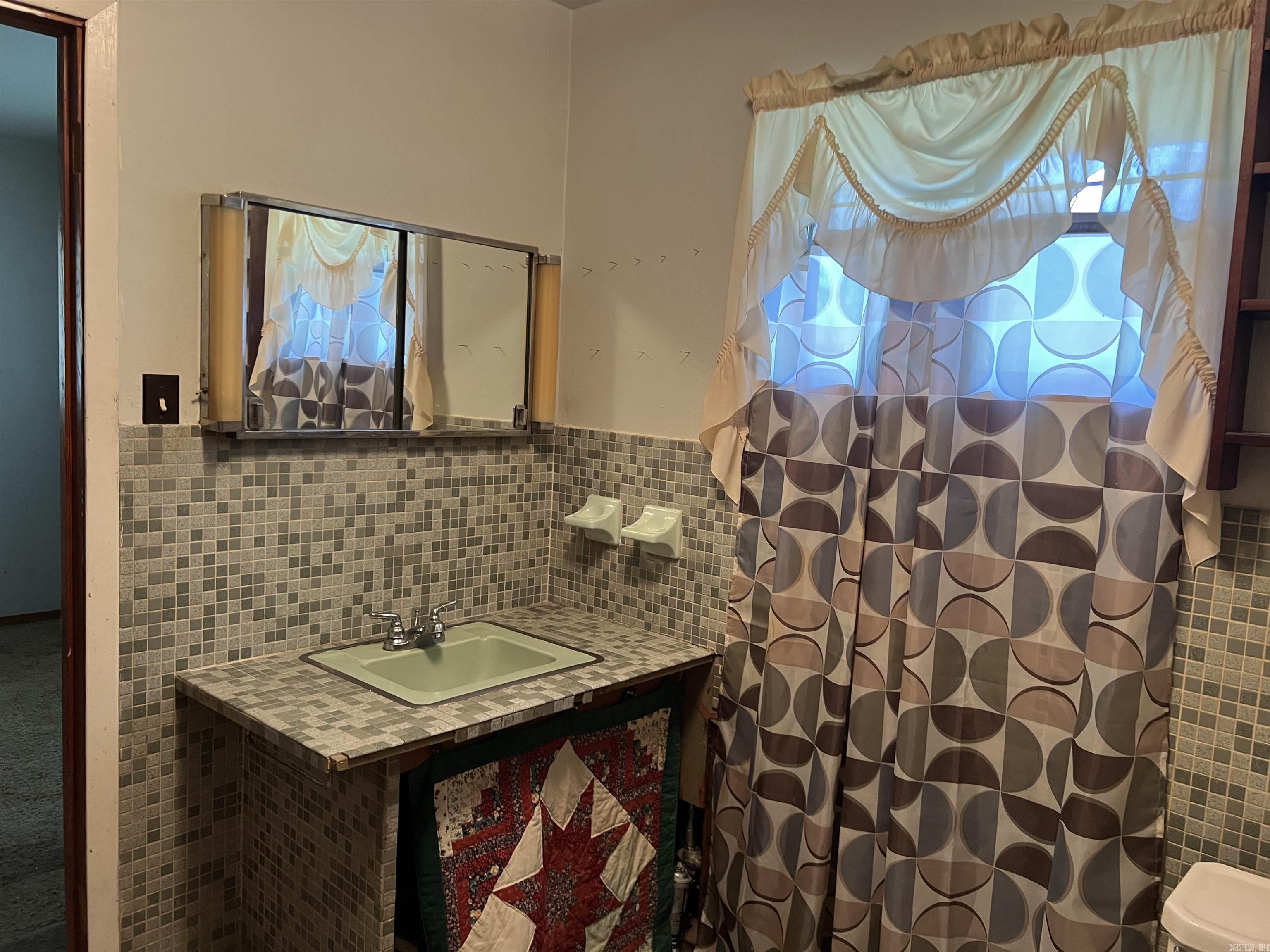 JAMESTOWN RES ANNEX ADD - Residential